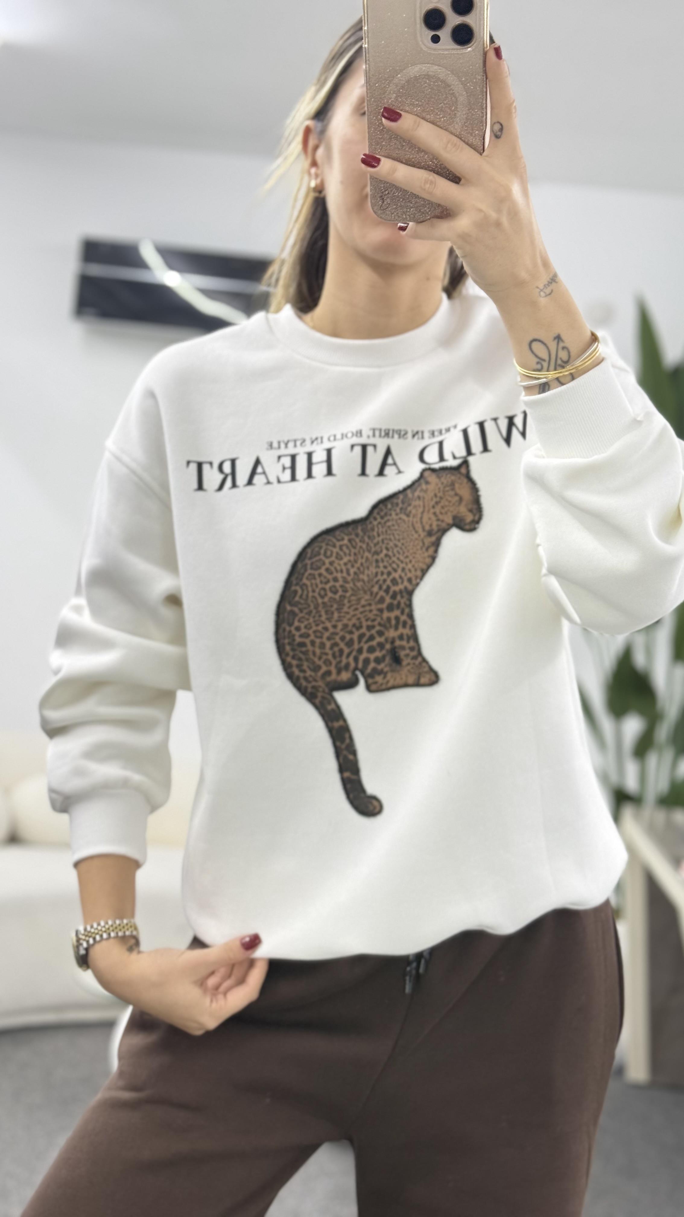 KİNSY LEOPAR DETAYLIBEYAZ SWEATSHIRT