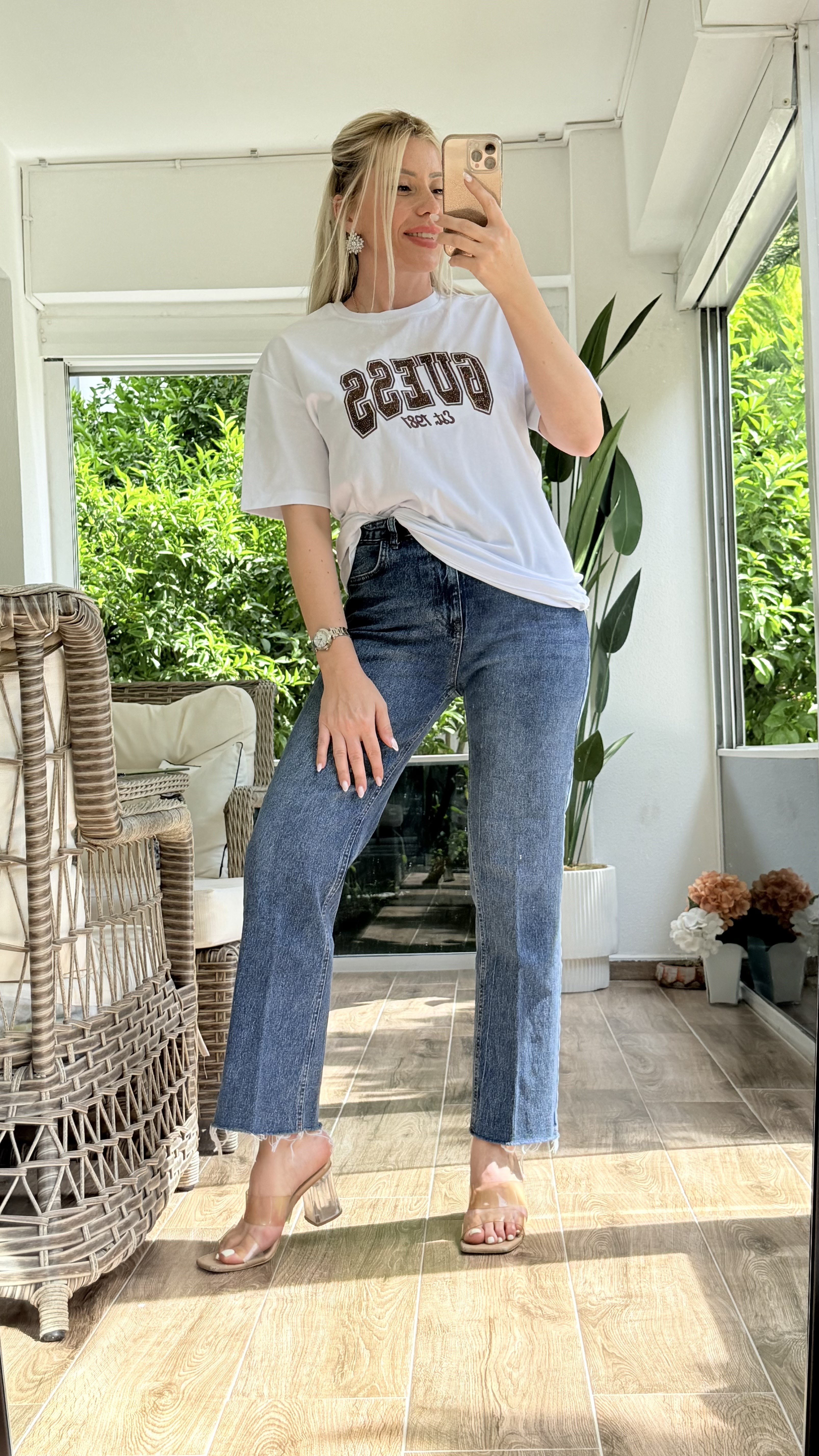 KÜİŞ BEYAZ KAHVE YAZILI TSHRT