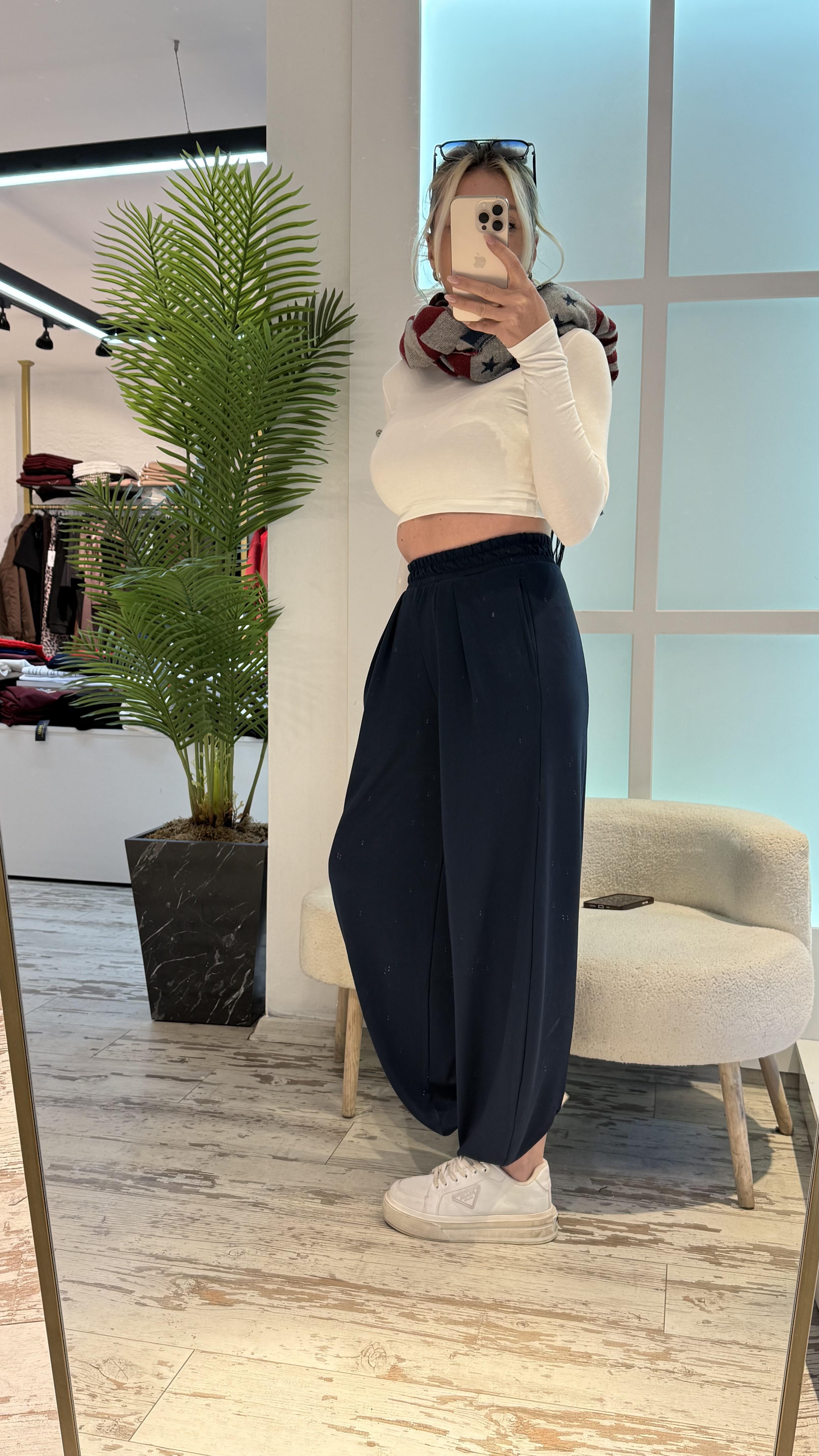 LUCİNDA KREM CROP