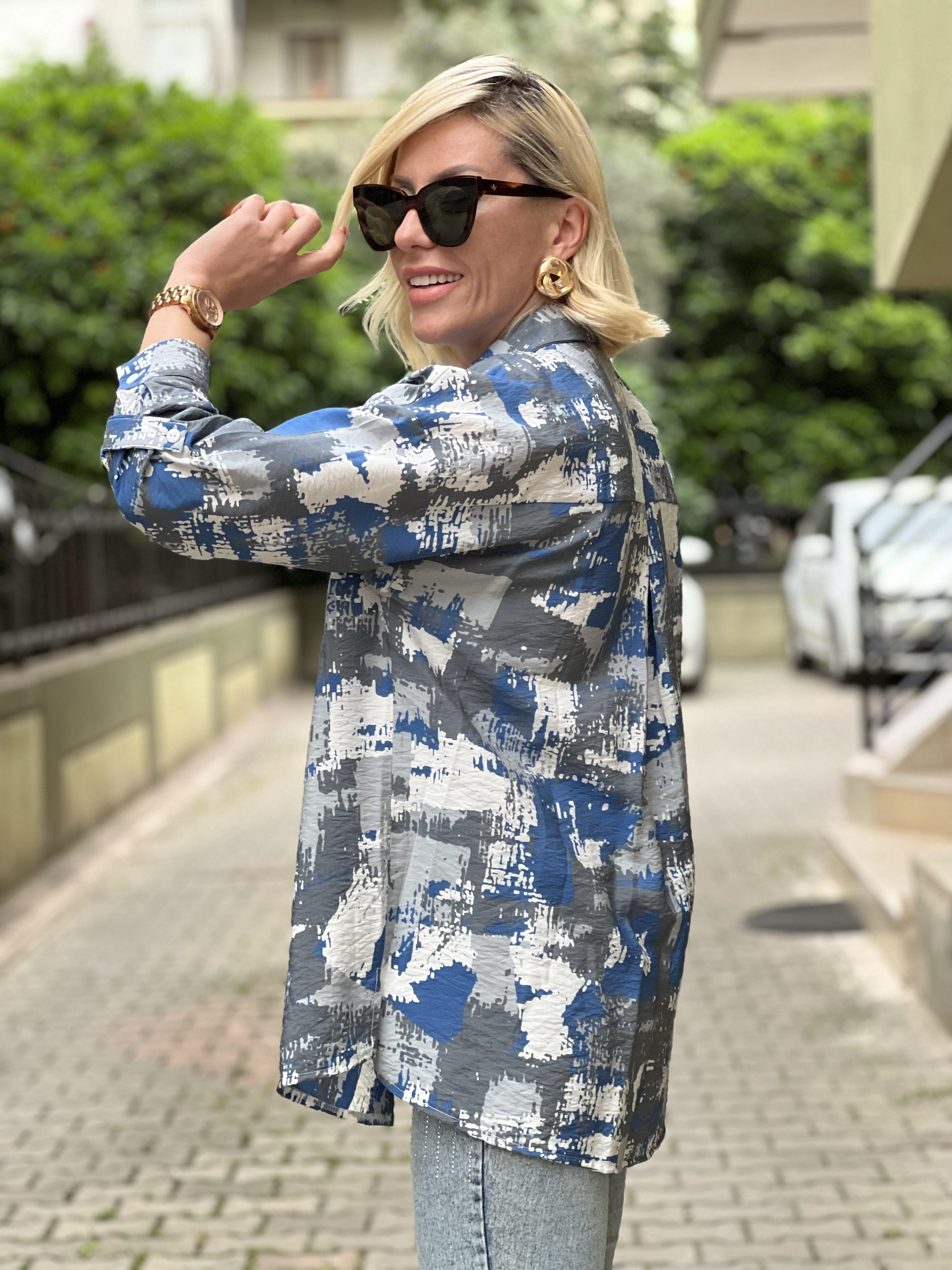 MAVİ DESENLİ GÖMLEK