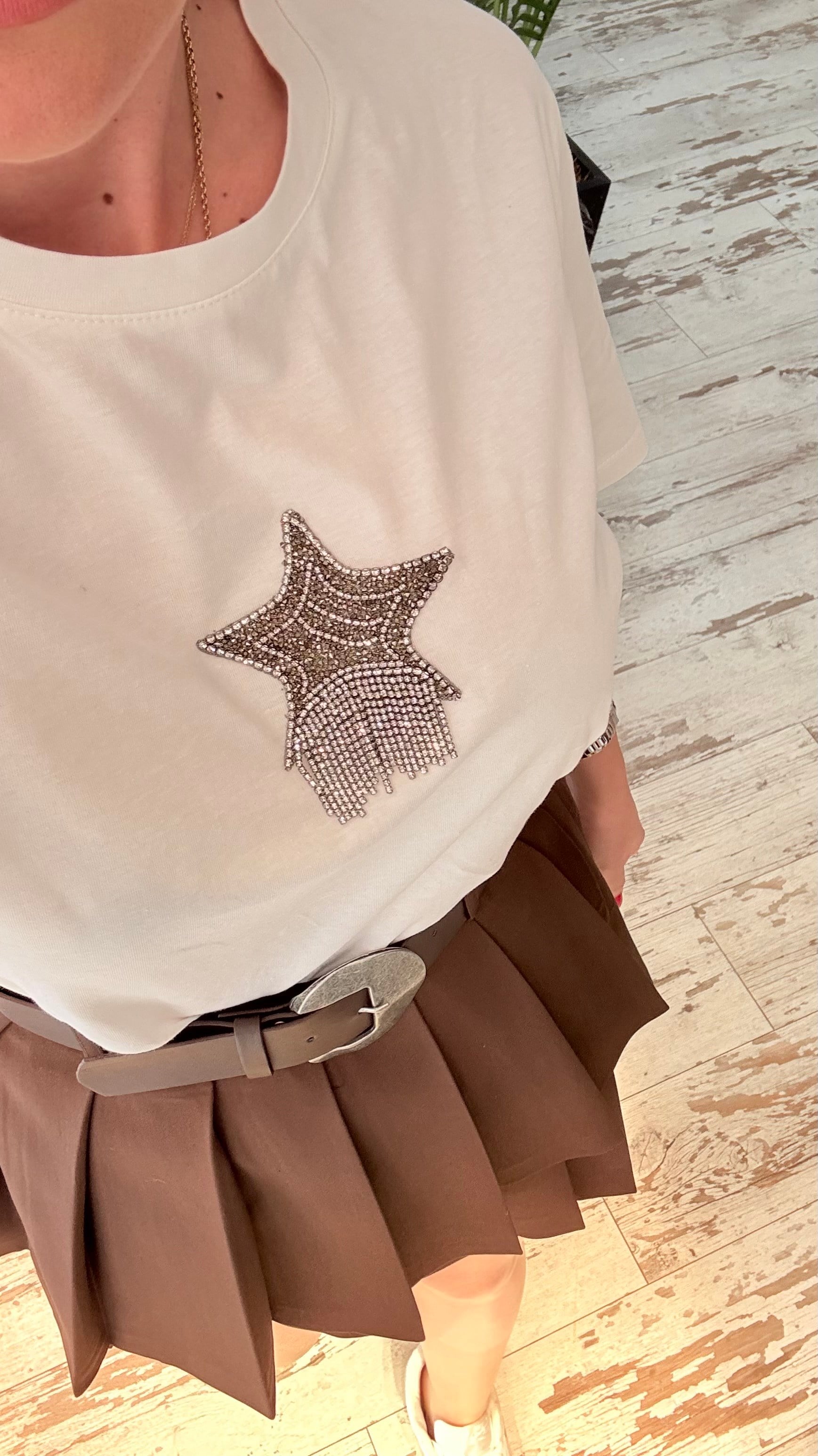 MİNKS YILDIZ TAŞLI  BEYAZ TSHRT 