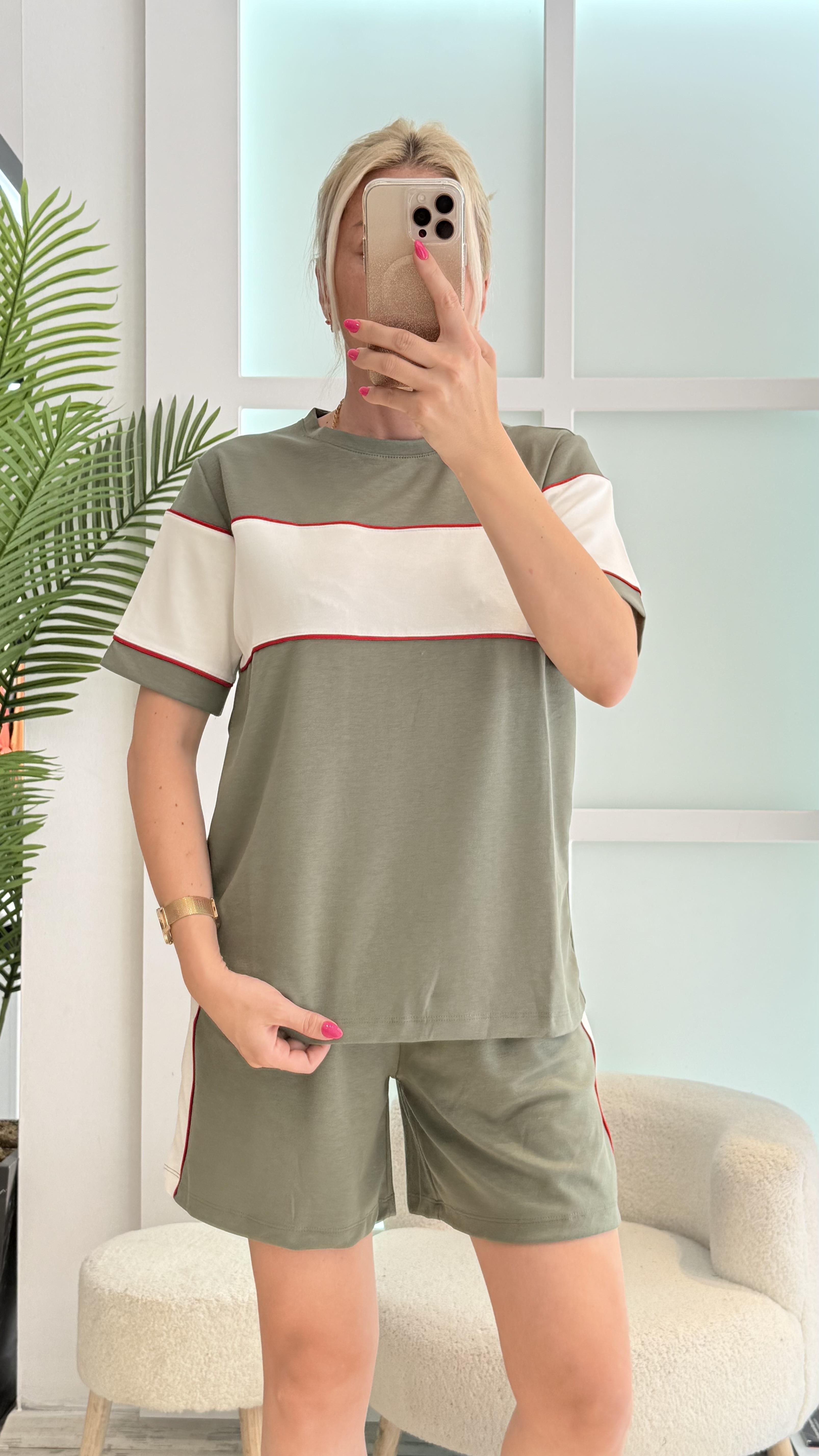 OİNS YEŞİL ŞORTLU TAKIM 