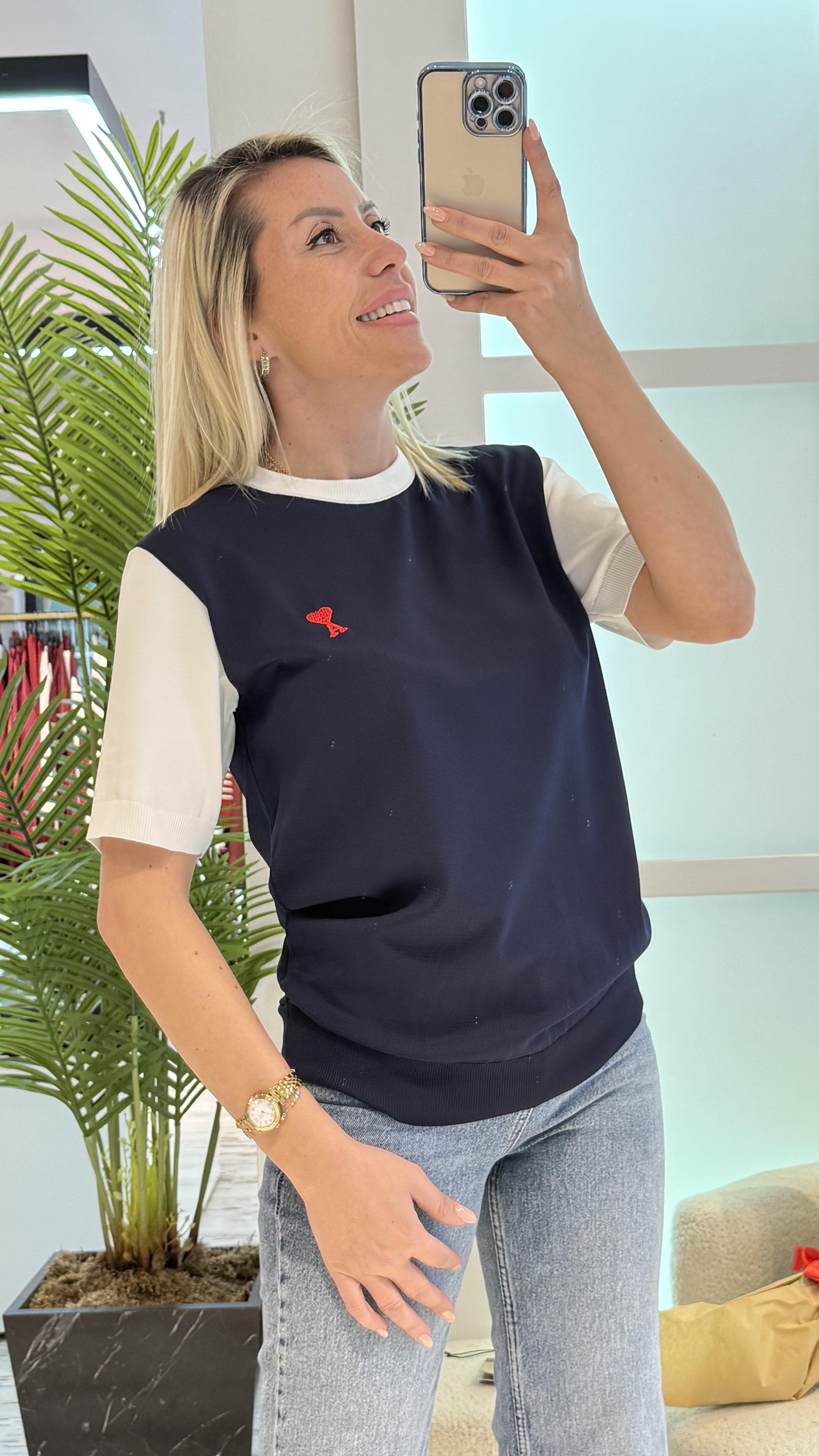 PENNY LACİVERT BEYAZ KOL DETAYLI TRİKO TSHİRT