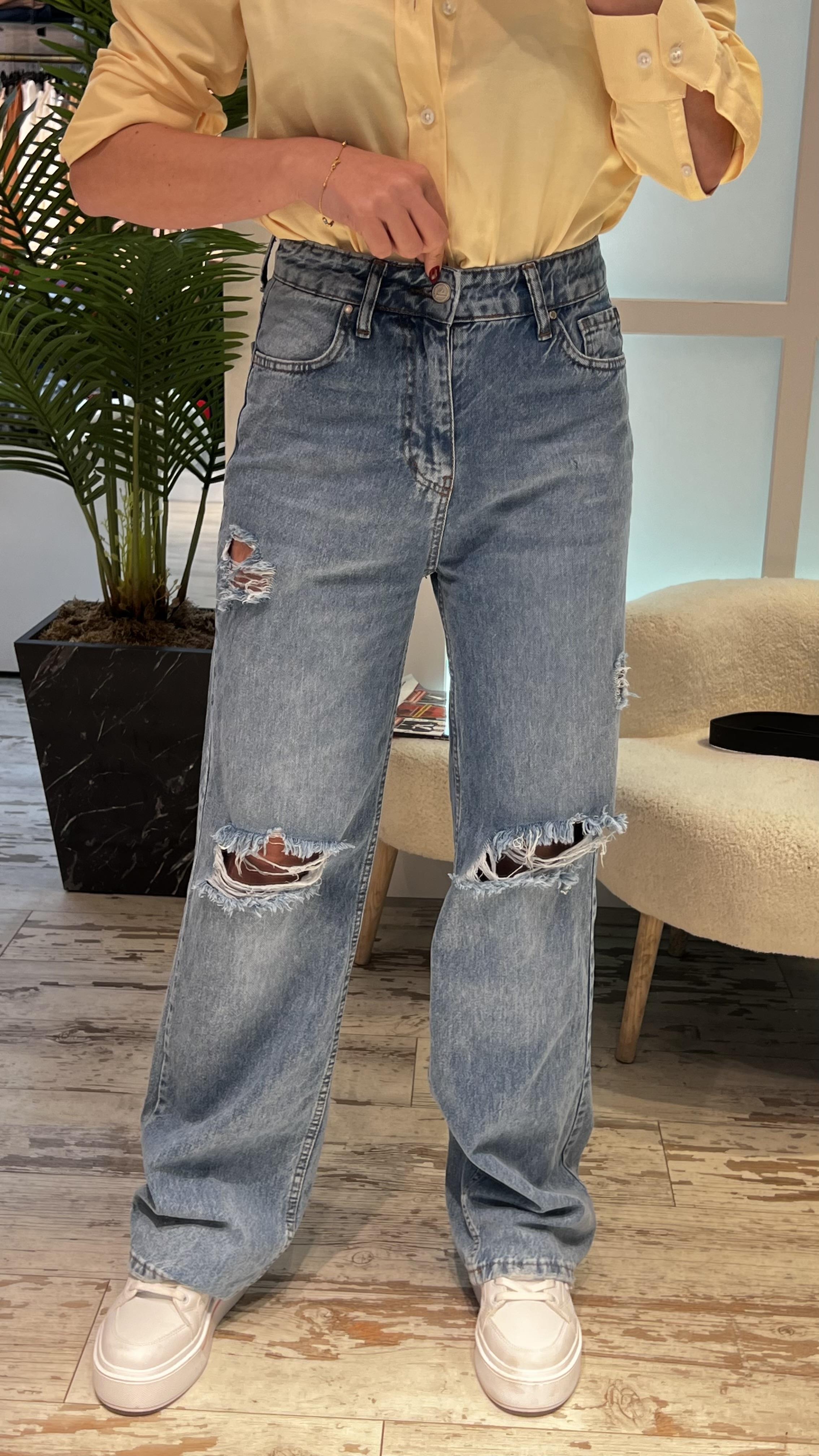 PERO YIRTIK JEAN 