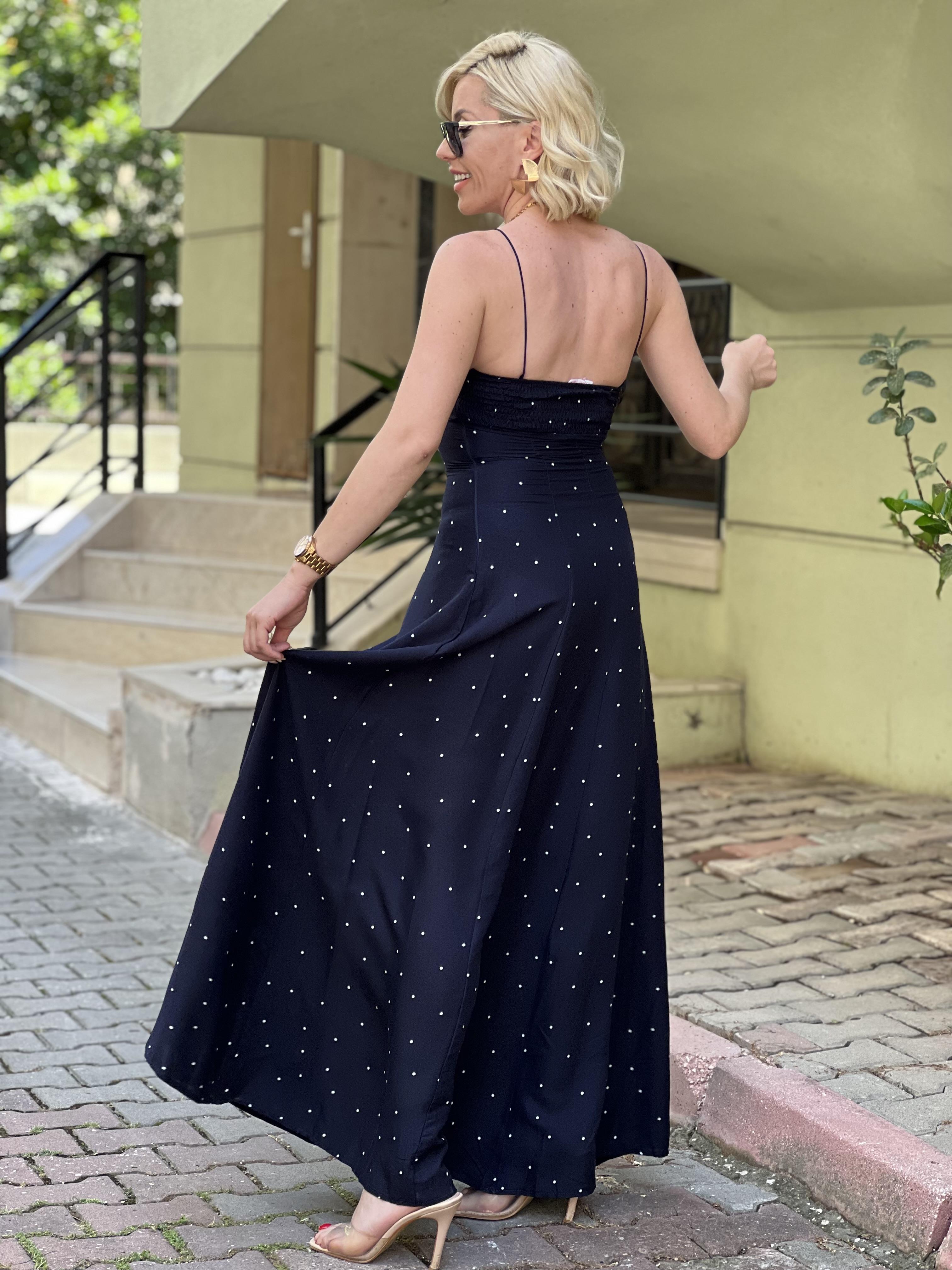 PUANTİYELİ ELBİSE