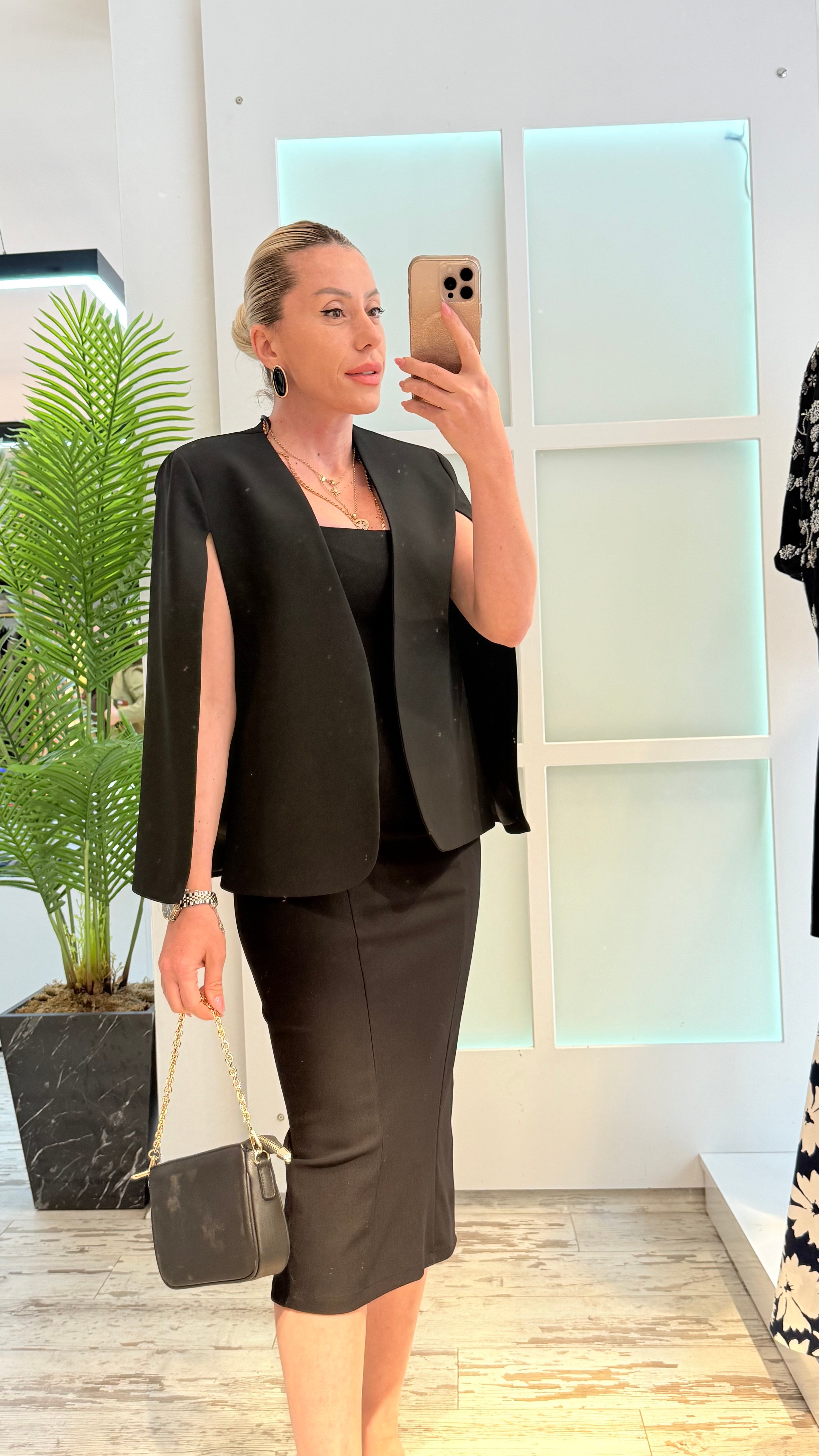 REYNİ SİYAH PELERİN BLAZER CEKET 