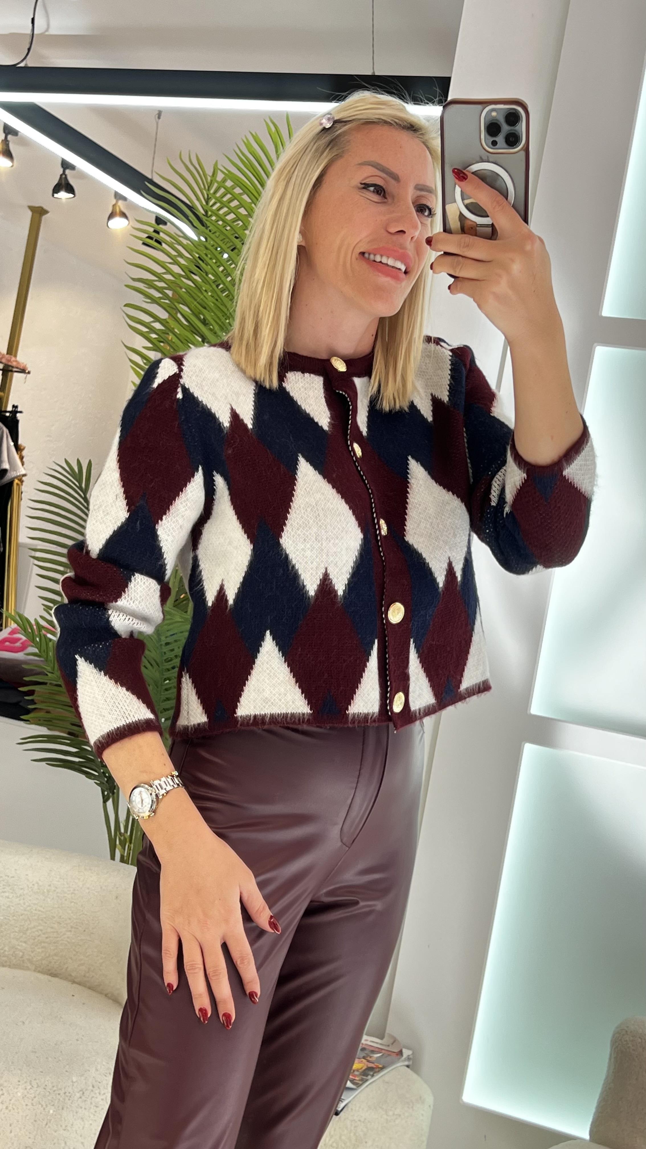 ROOD BORDO HIRKA