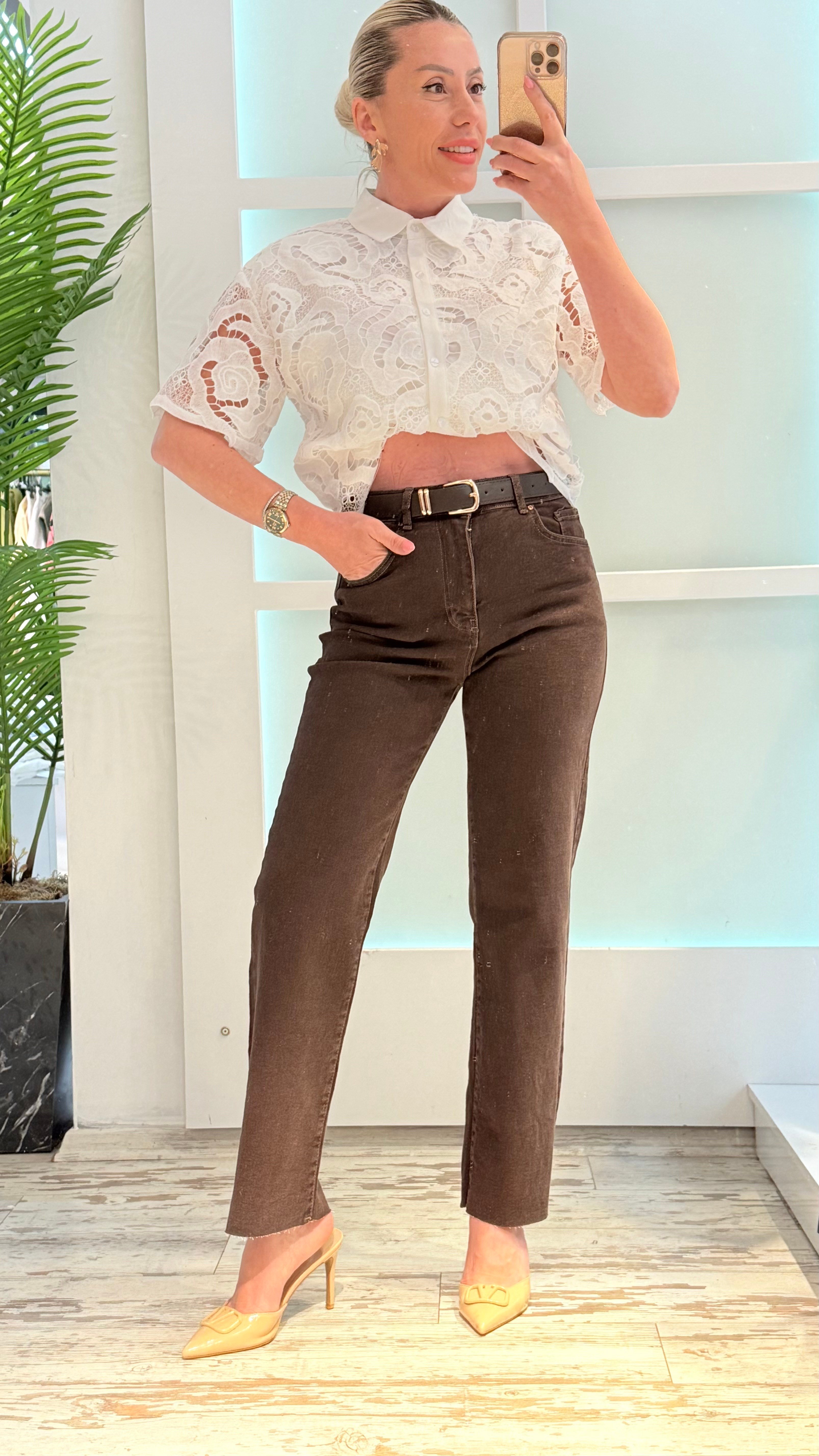 RUYSA KAHVERENGİ KEMERLİ JEAN PANTOLON 