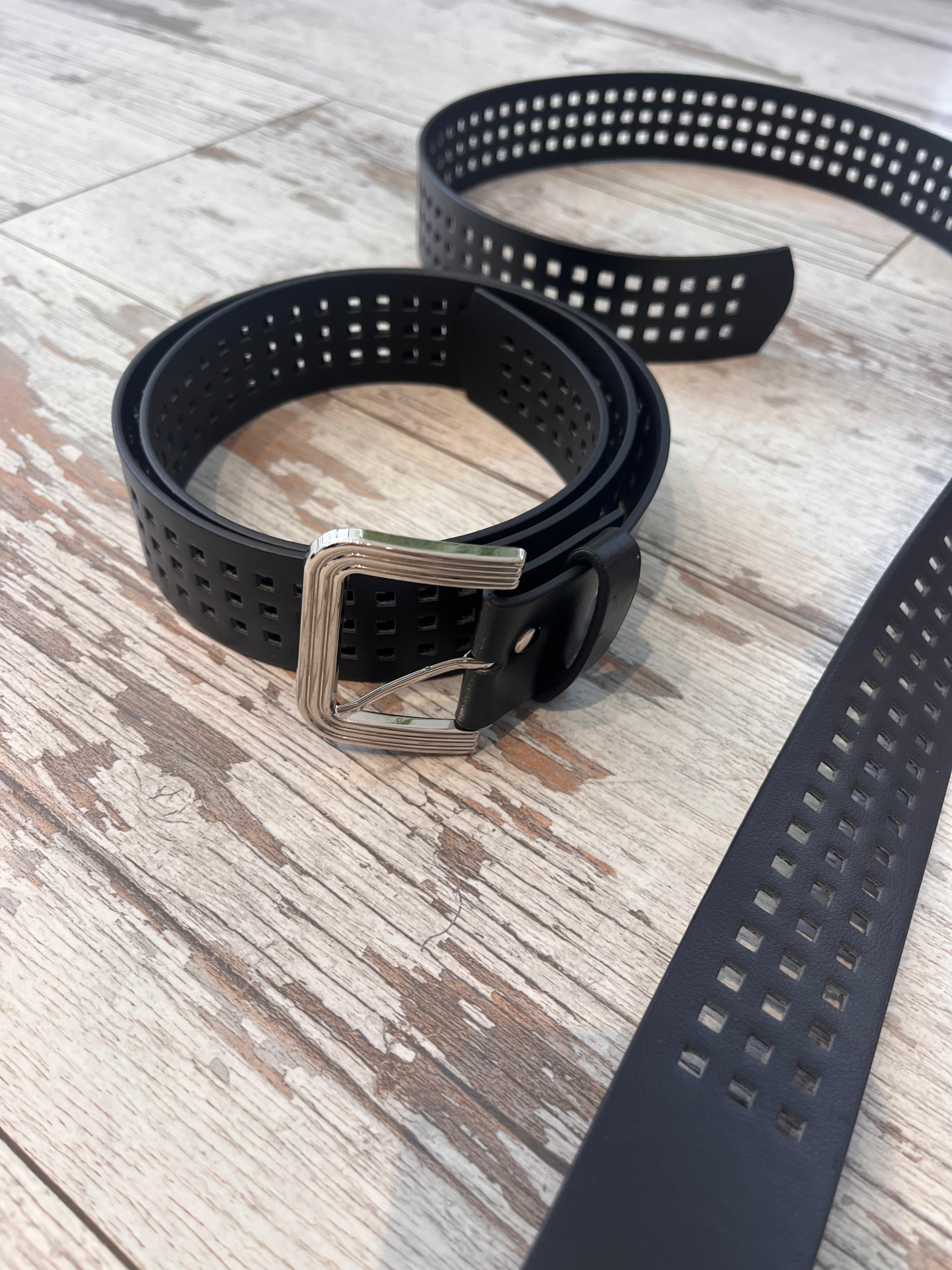 SİLVER TOKALI SİYAH KEMER