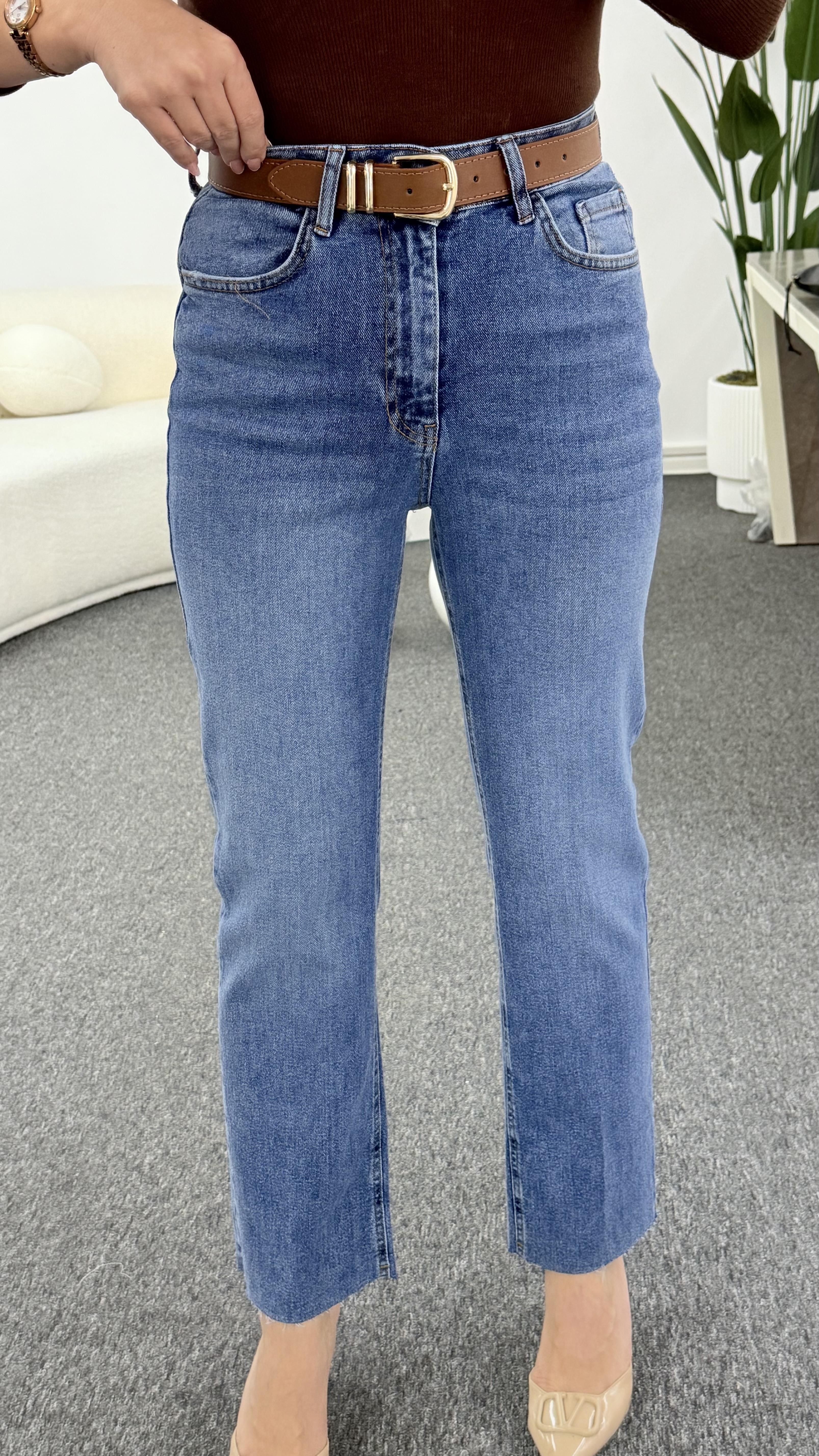 SİRRY MAVİ KESİK PAÇA MOM JEAN 