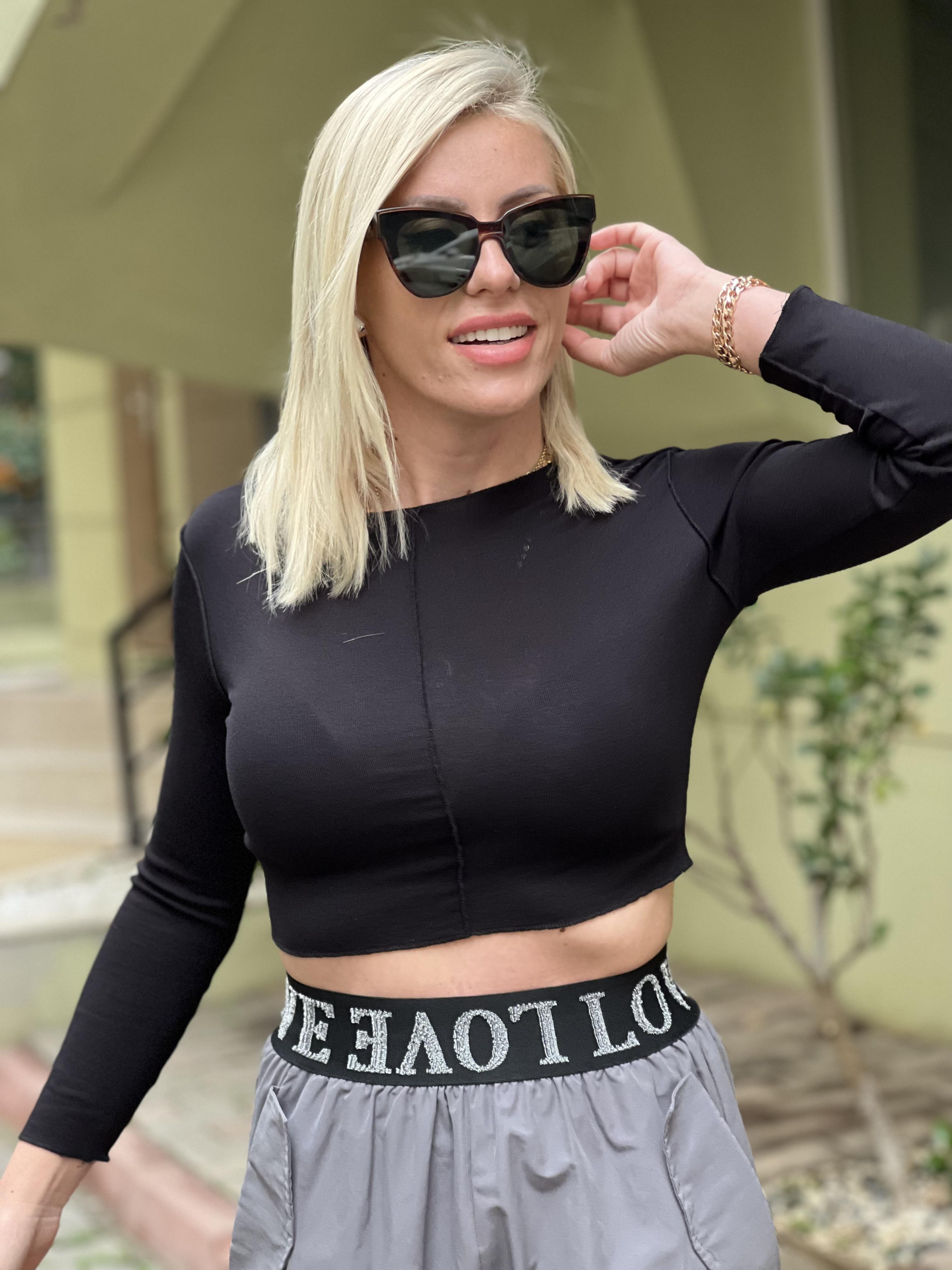 SİYAH CROP 