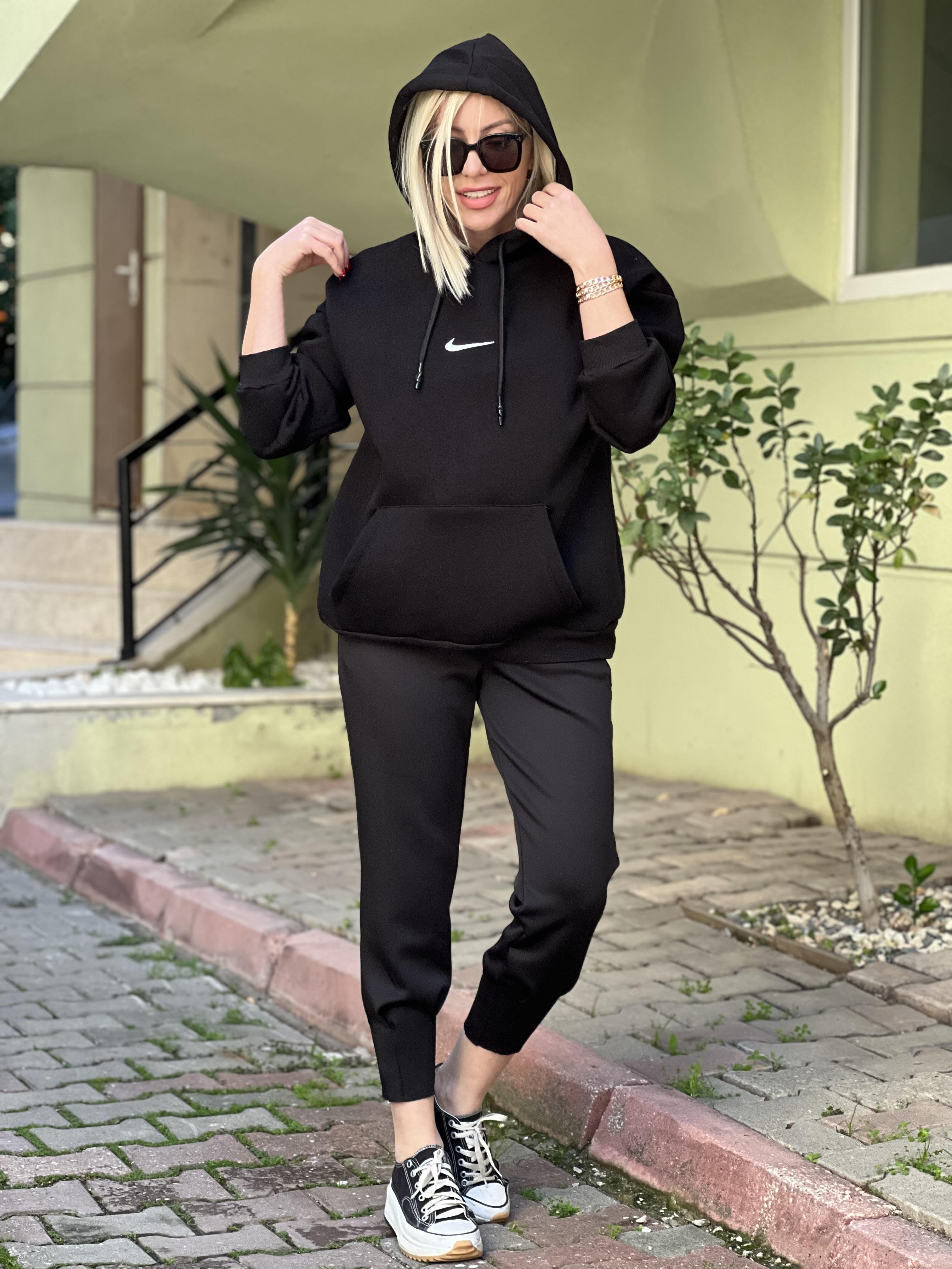 SİYAH KAPŞONLU SWEAT