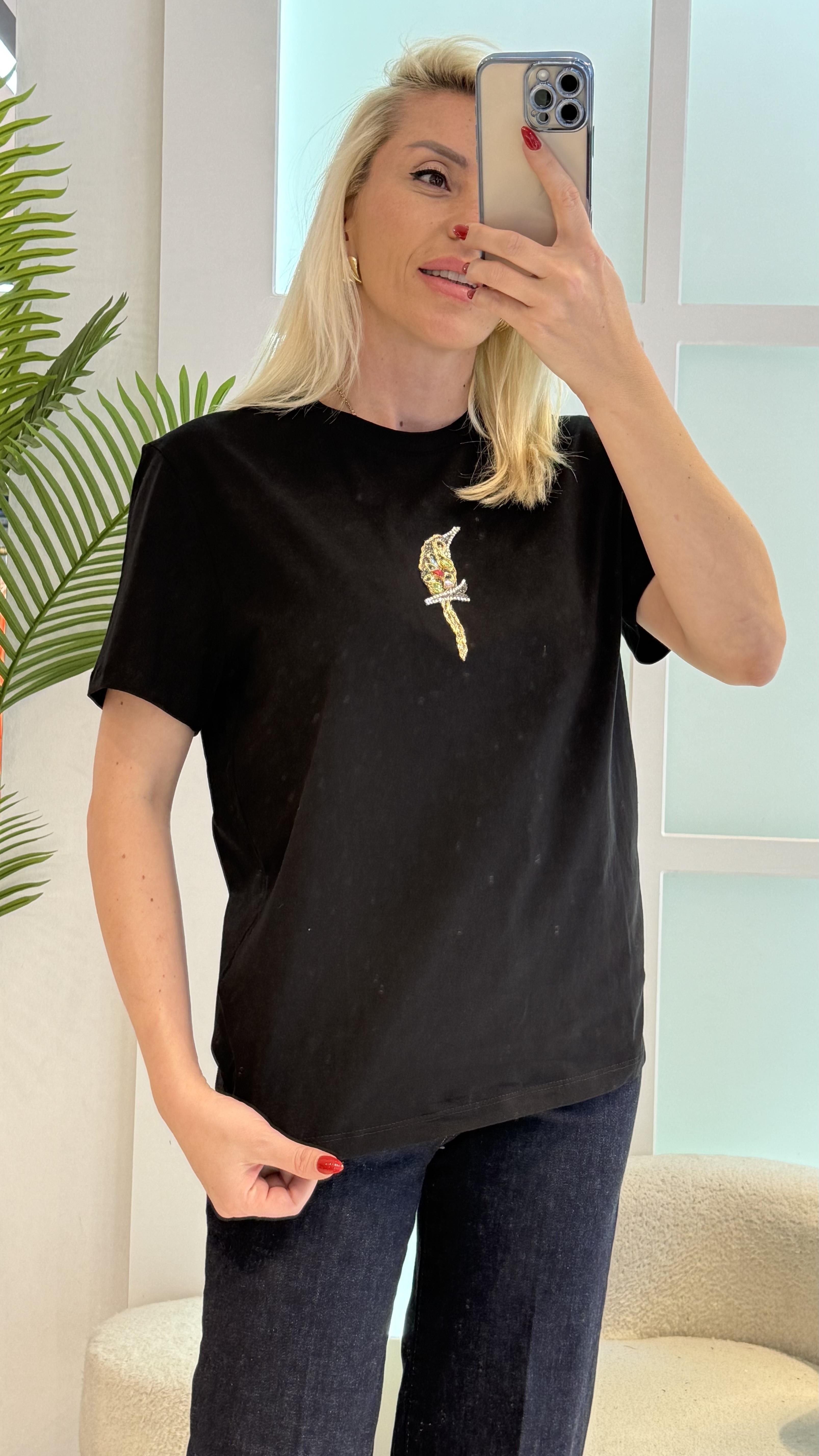 SİYAH TASARIM TSHIRT