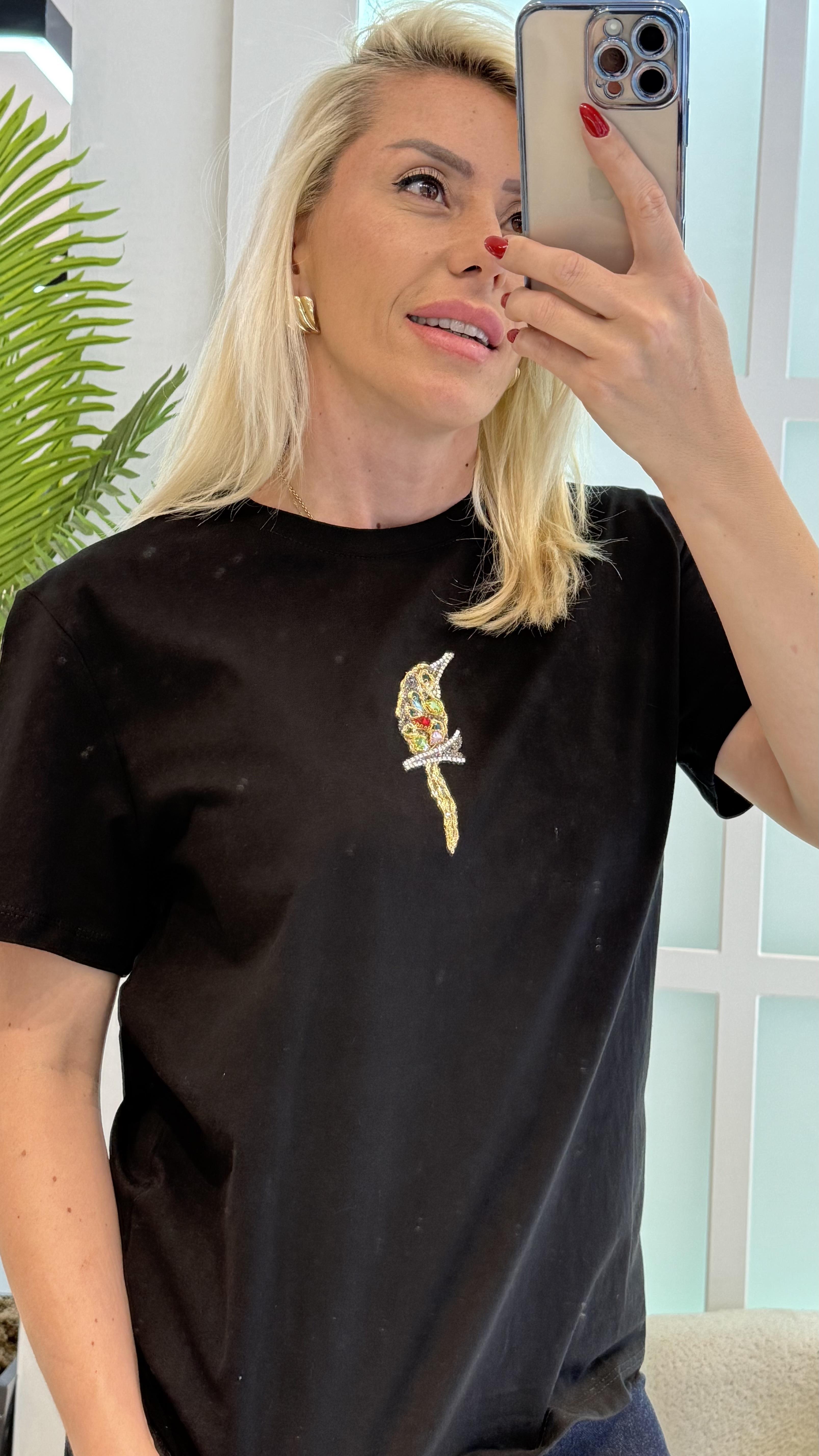 SİYAH TASARIM TSHIRT