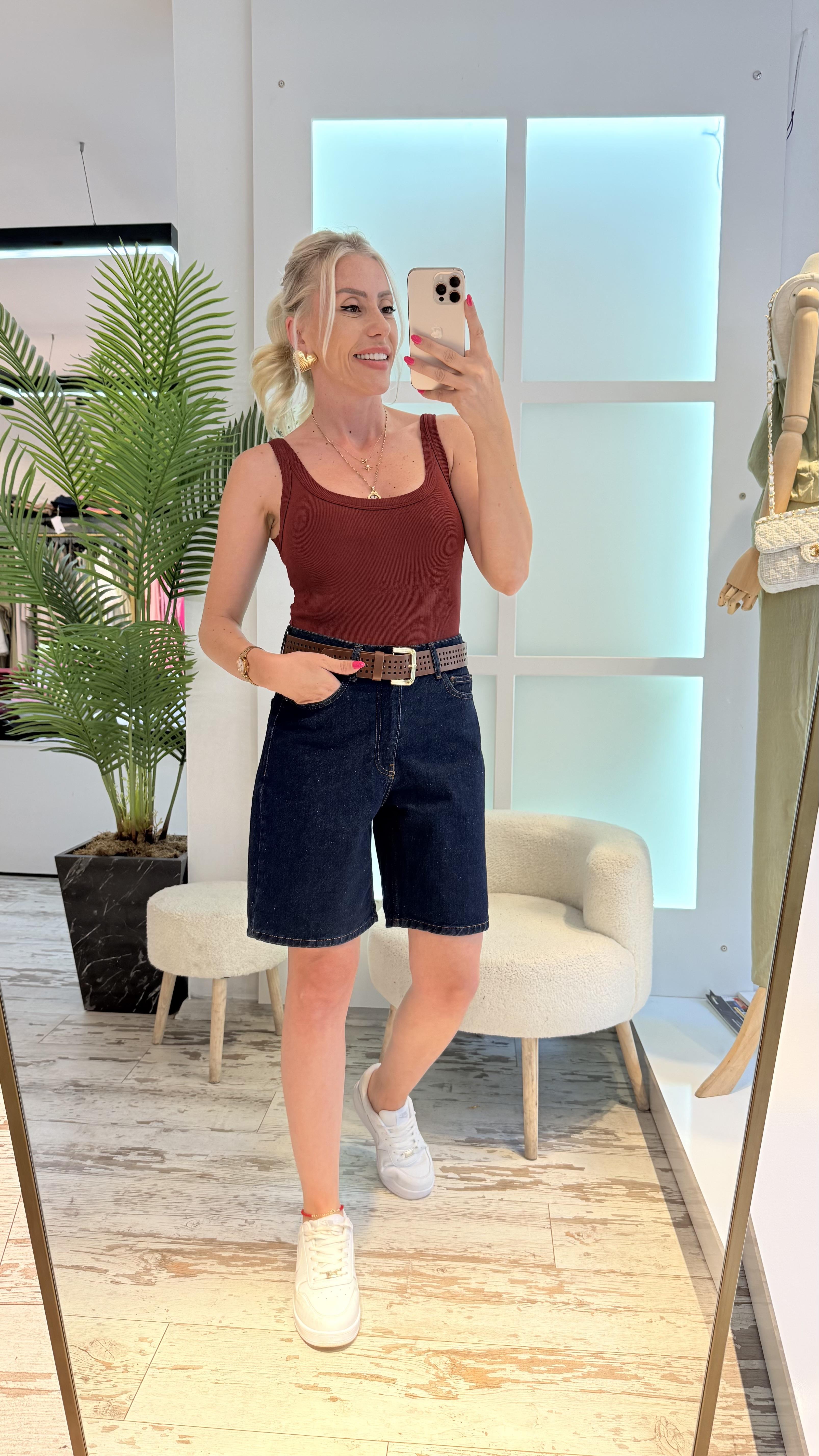 SOGNO KOYU KOT ŞORT