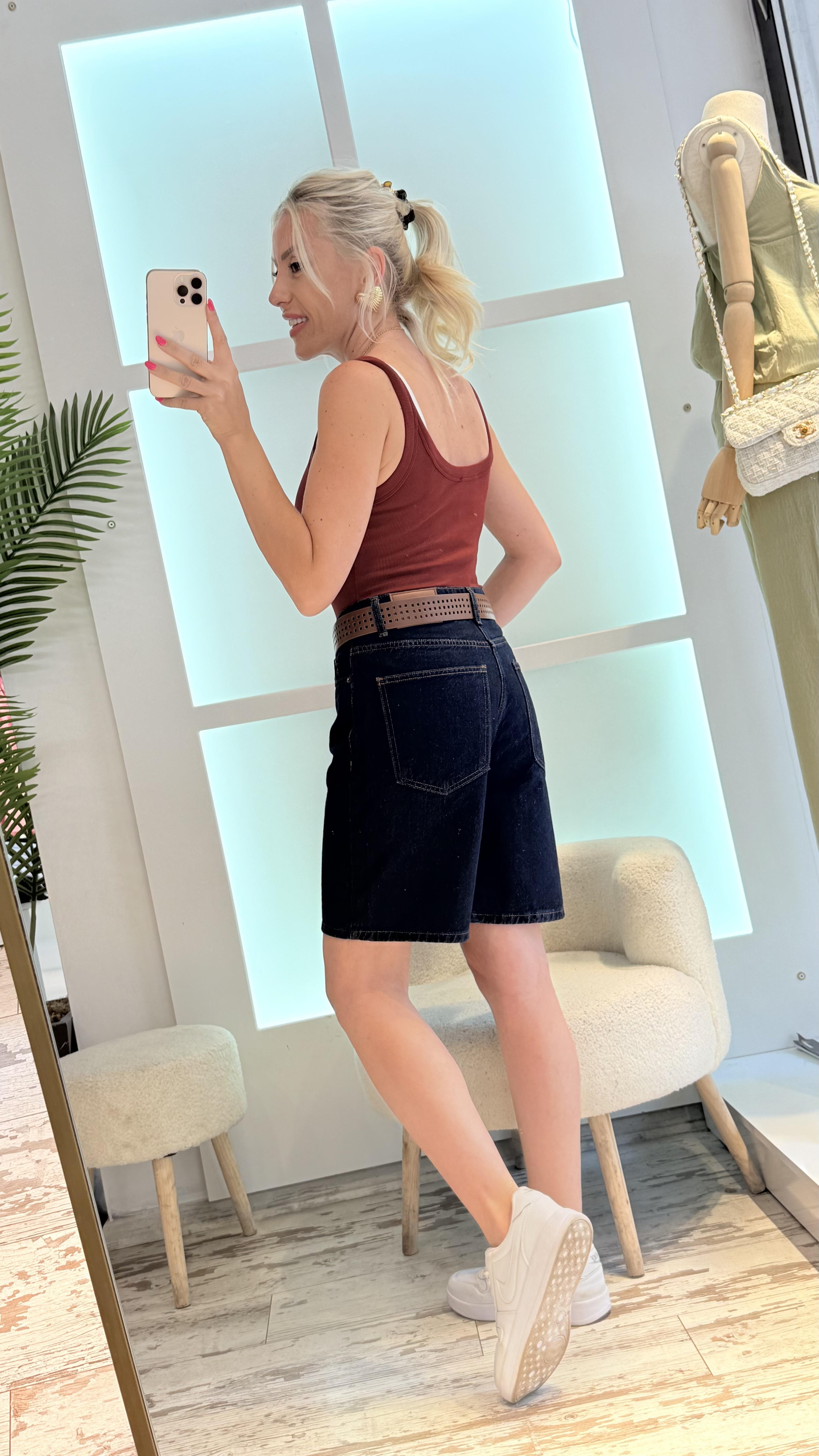 SOGNO KOYU KOT ŞORT