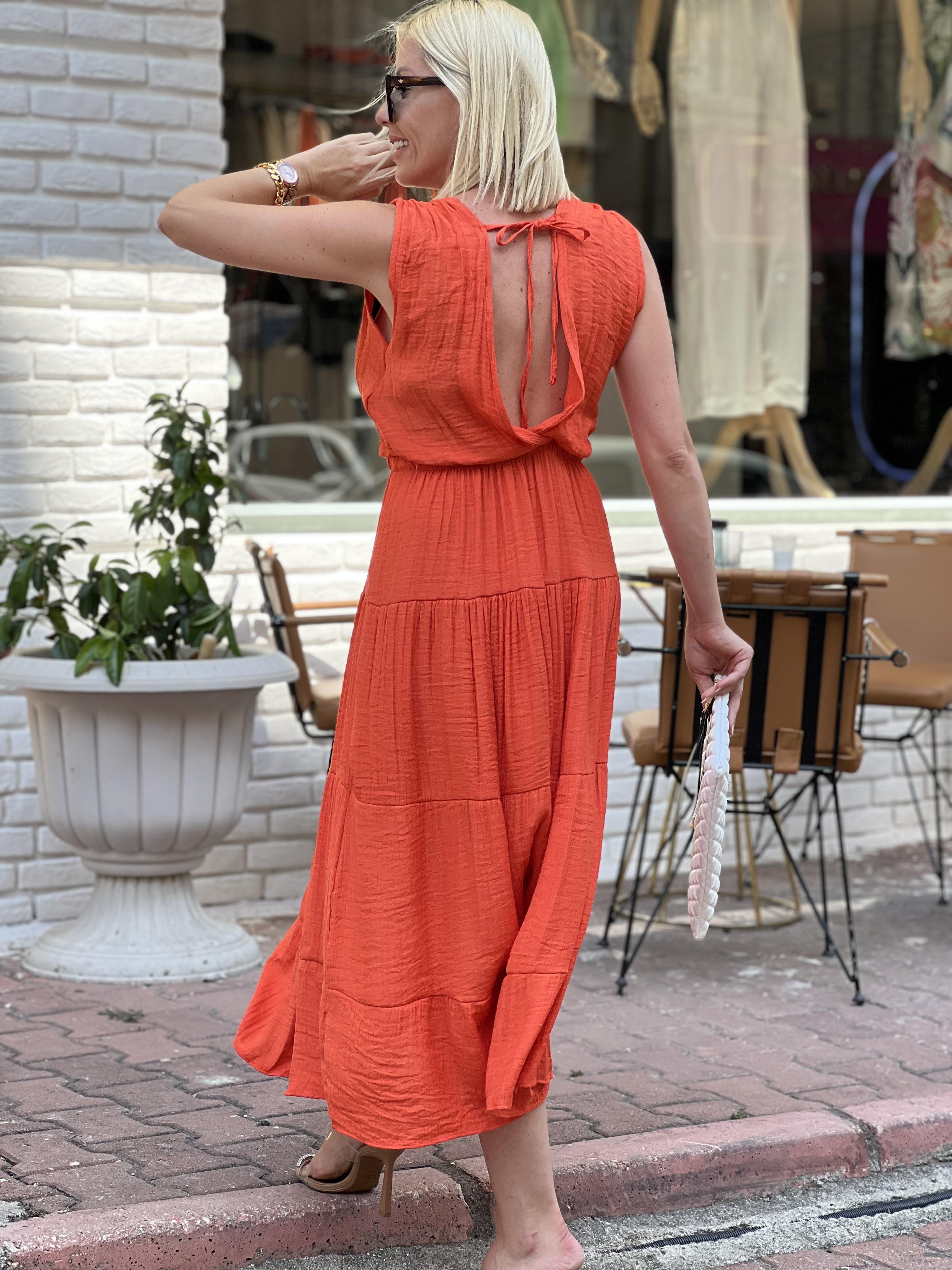 SHOULDER TURUNCU KOLSUZ ELBİSE 
