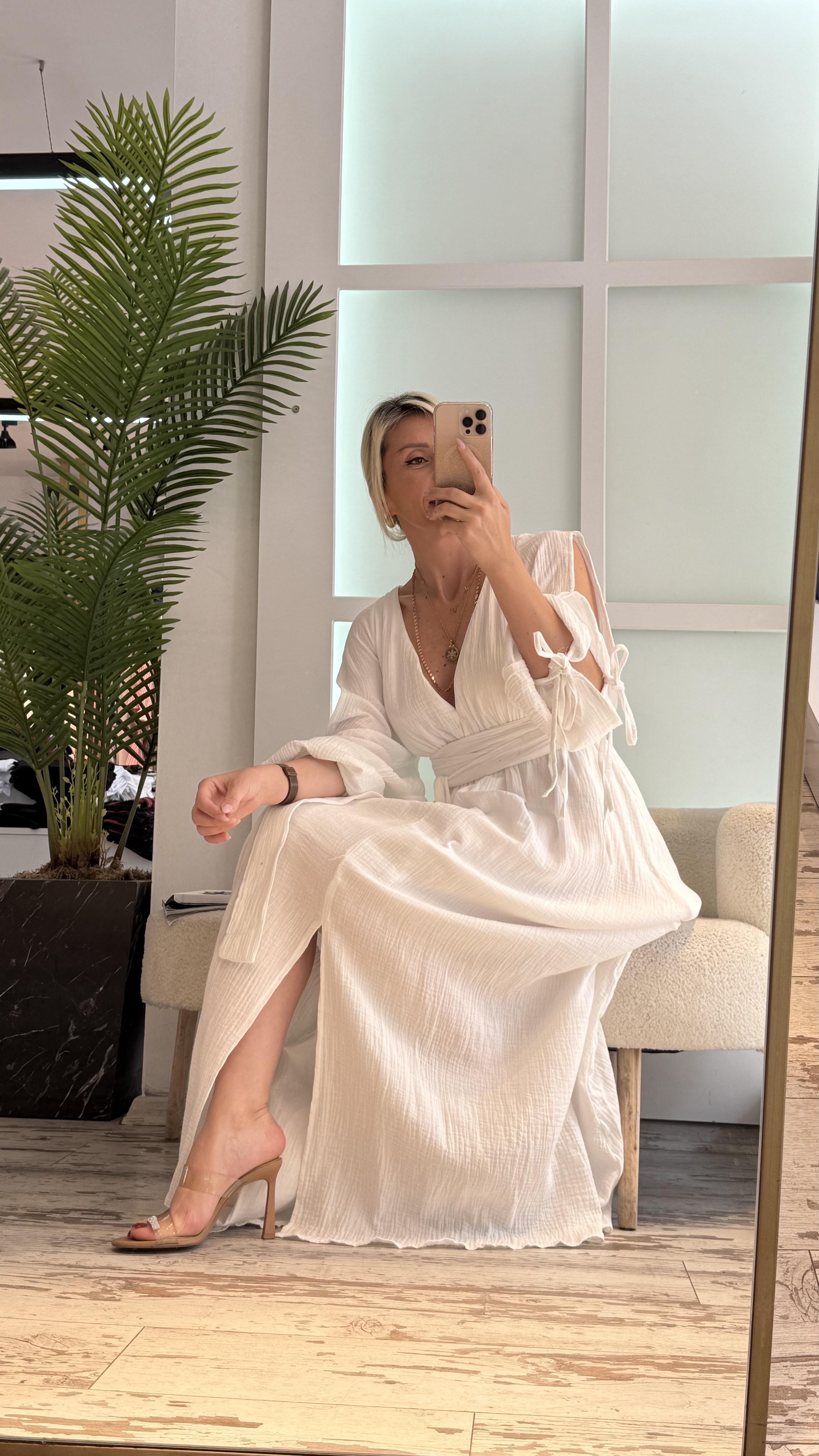 VANESSA HELEN BEYAZ ELBİSE