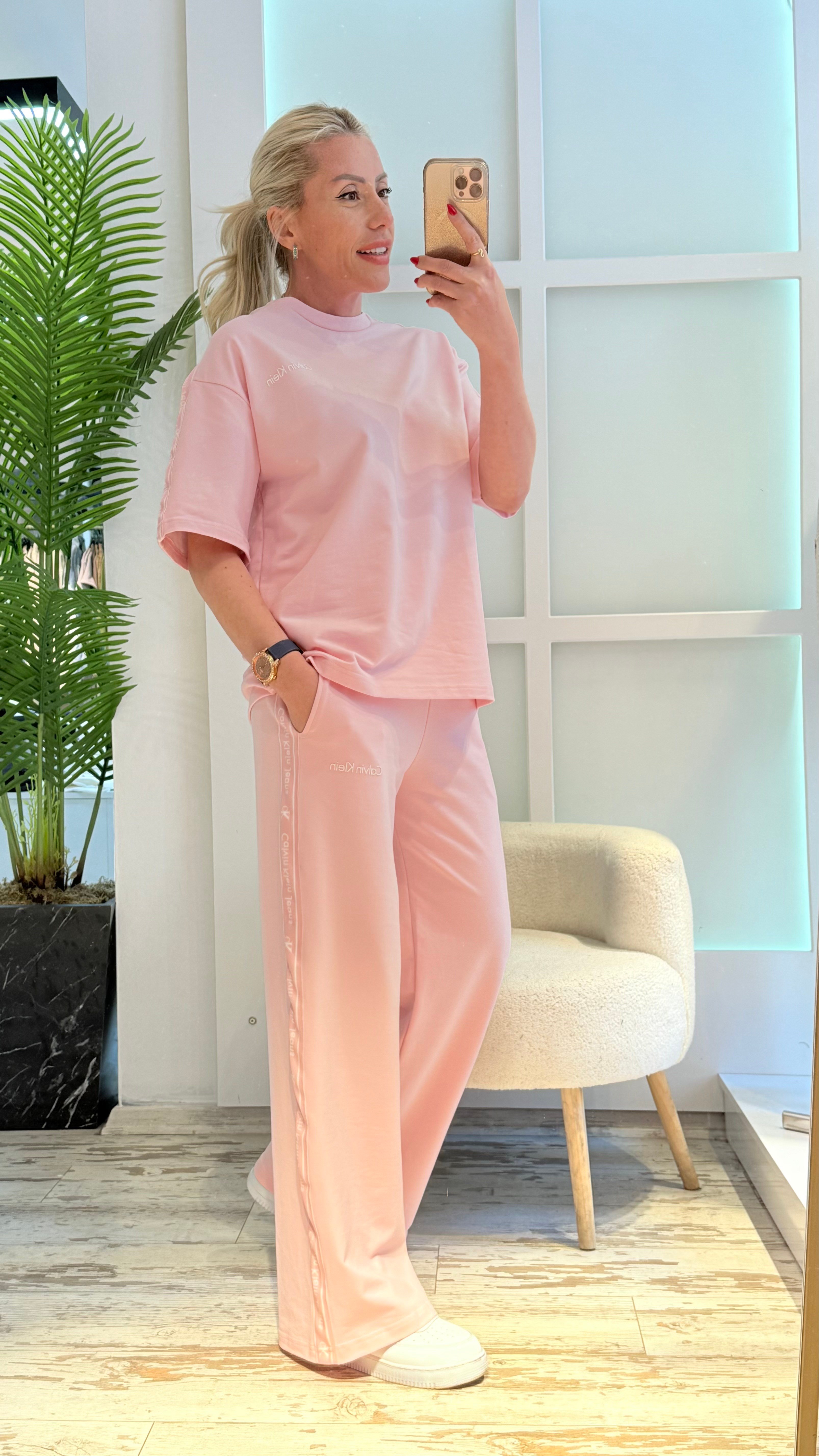 YUMİ PEMBE EŞOFMAN TAKIMI 