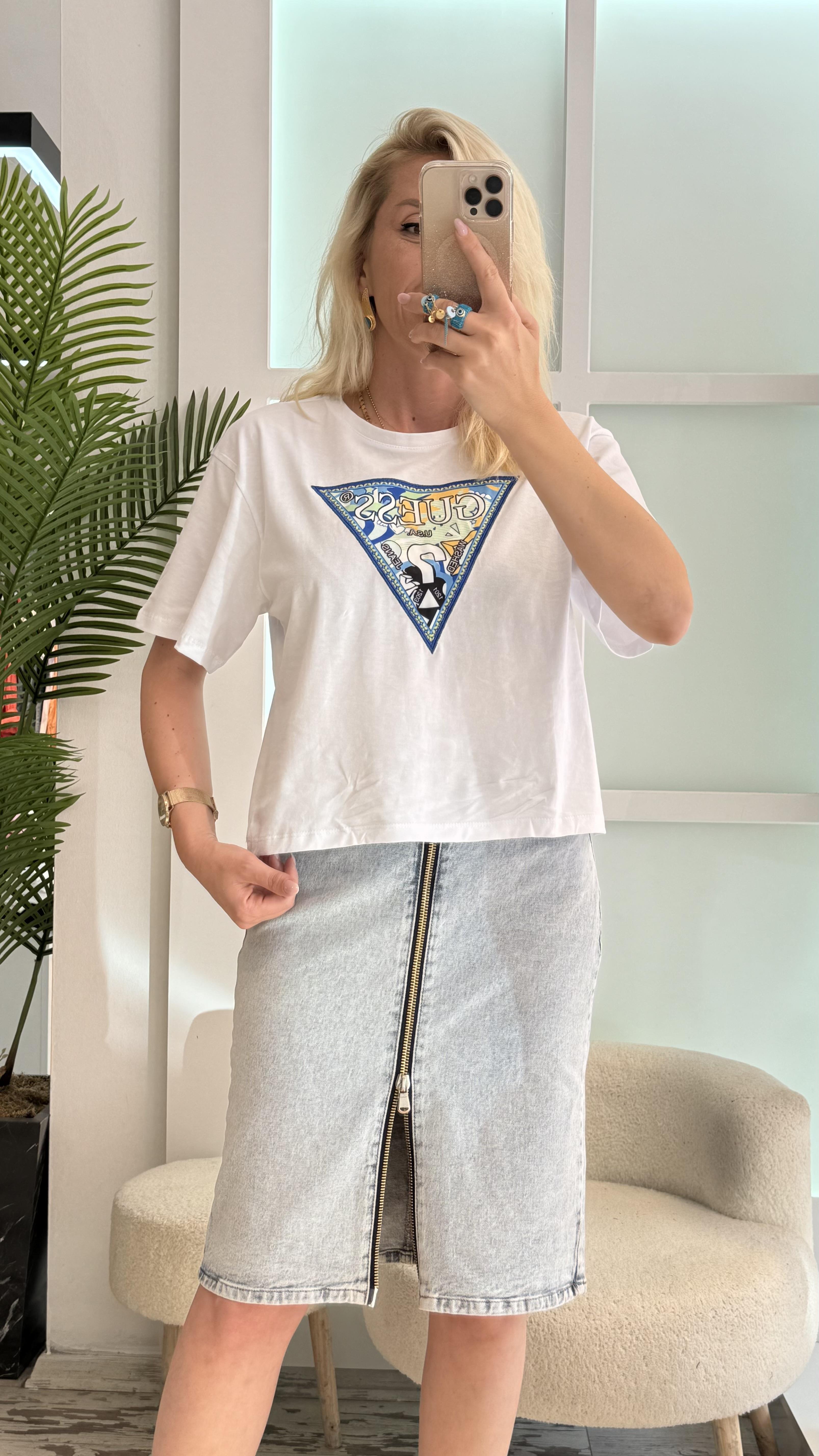 ZETA BEYAZ TSHIRT
