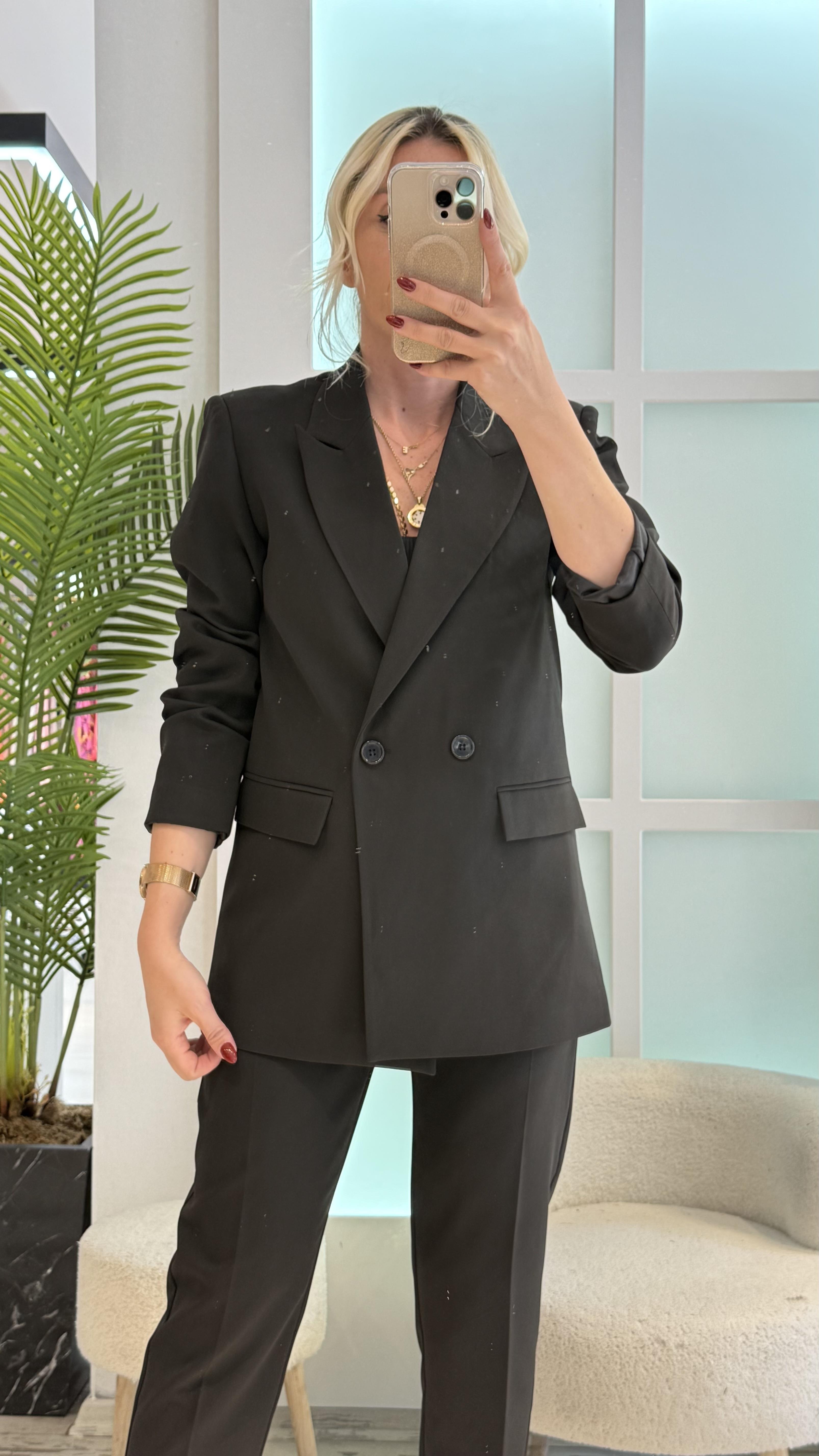 ZR SİYAH TAKIM