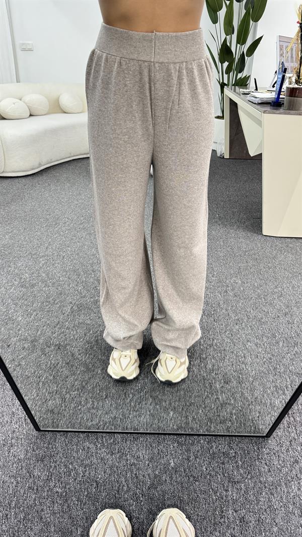 ADALİA TAŞ RENGİ TAKIM