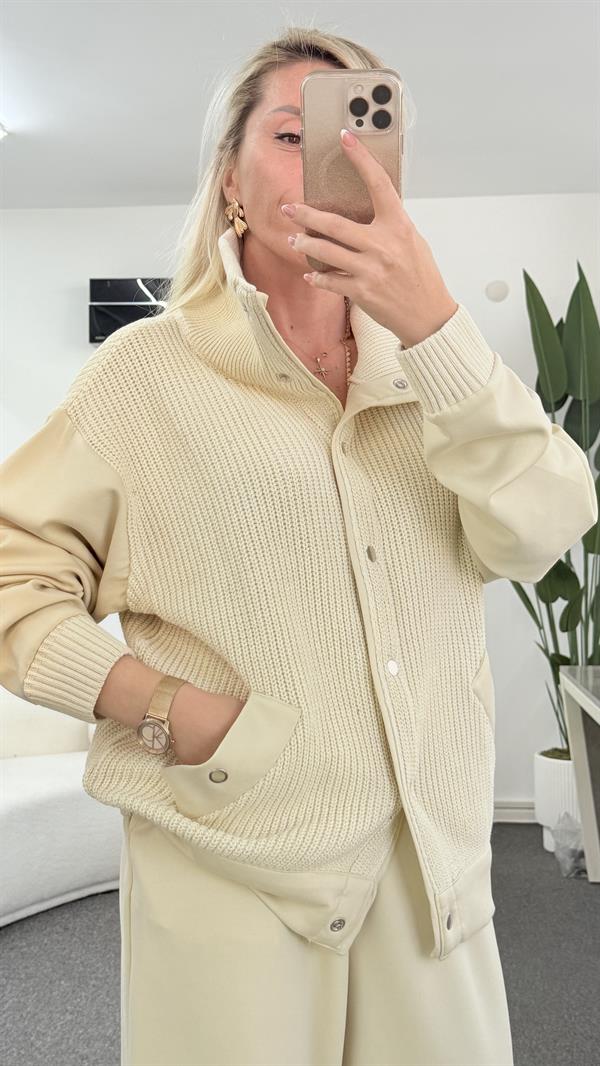 ALİYS BEJ DÜĞMELİ EŞOFMAN TAKIMI
