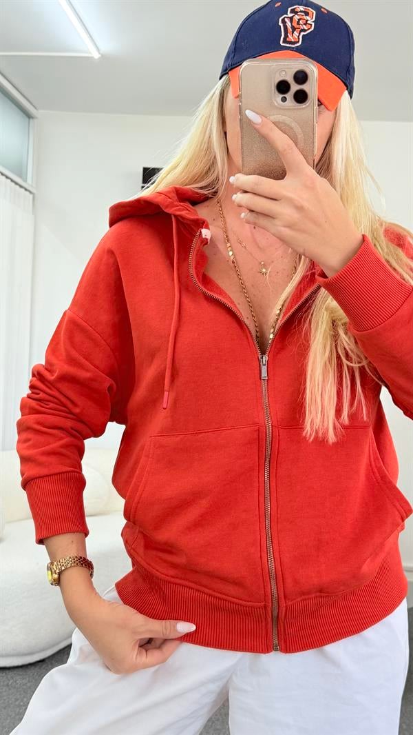 BELLAND KIRMIZI KAPSONLU CEKET