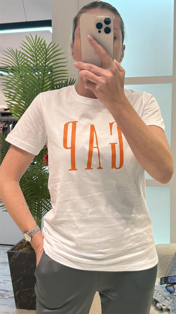 RİVEN TURUNCU YAZILI TSHIRT