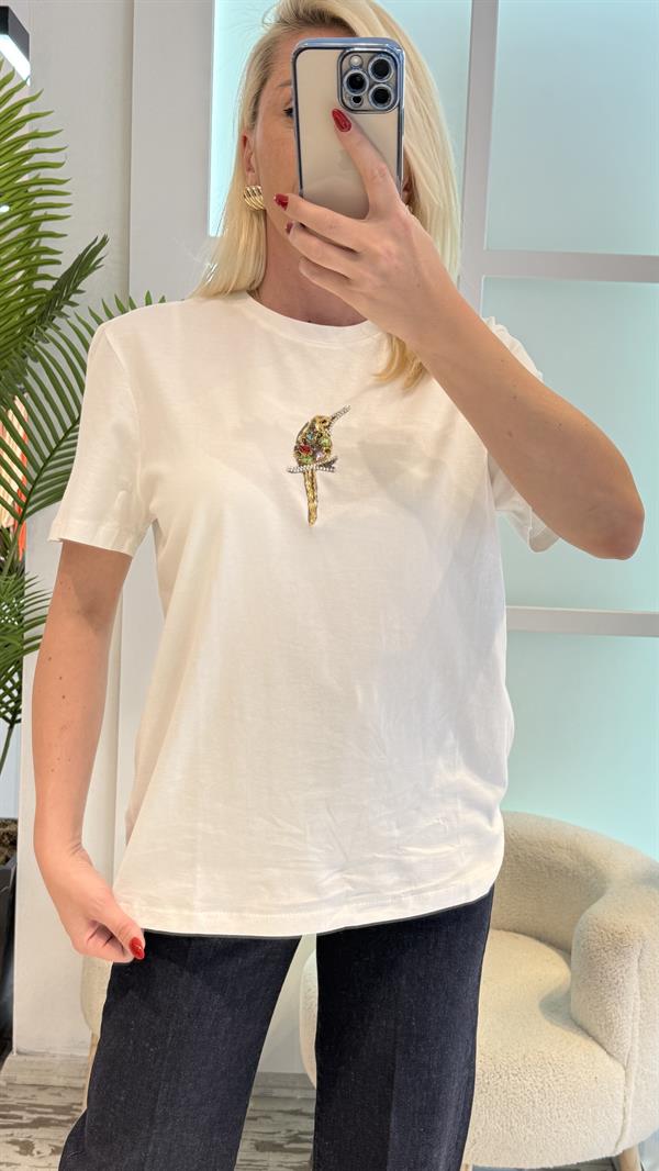 BEYAZ TASARIM TSHIRT