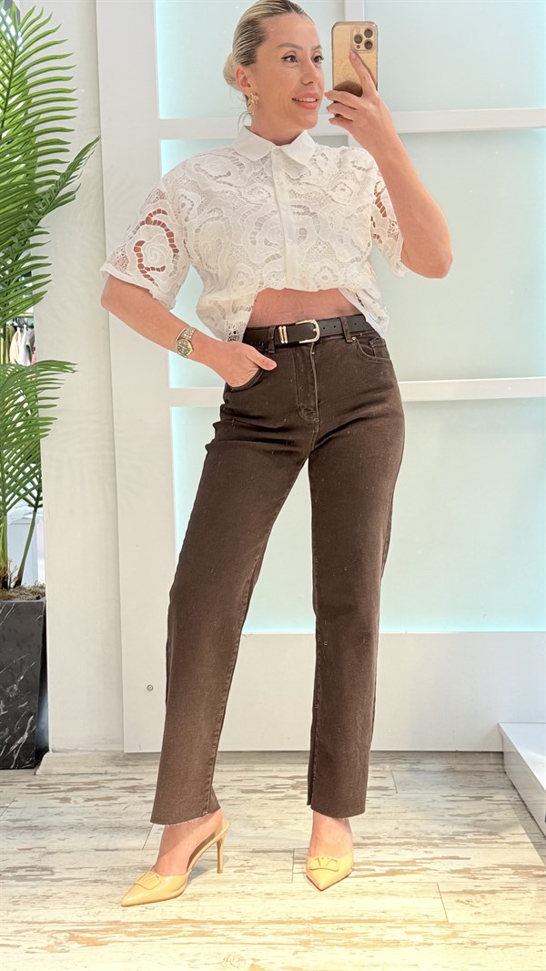 BULUM BEYAZ DANTEL İŞLEMELİ GÖMLEK 