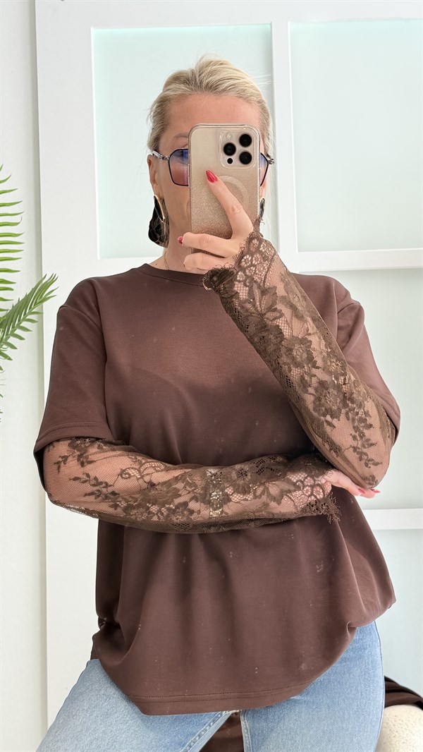 BULYY KAHVERENGİ DANTEL KOL TSHRT 