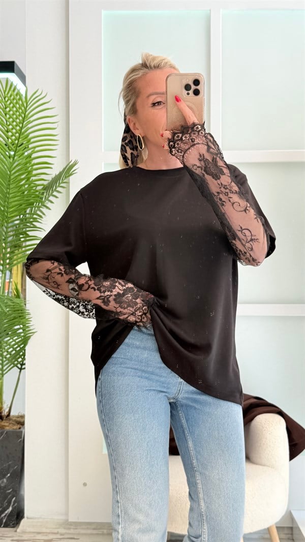 BULYY SİYAH DANTEL KOL TSHRT 