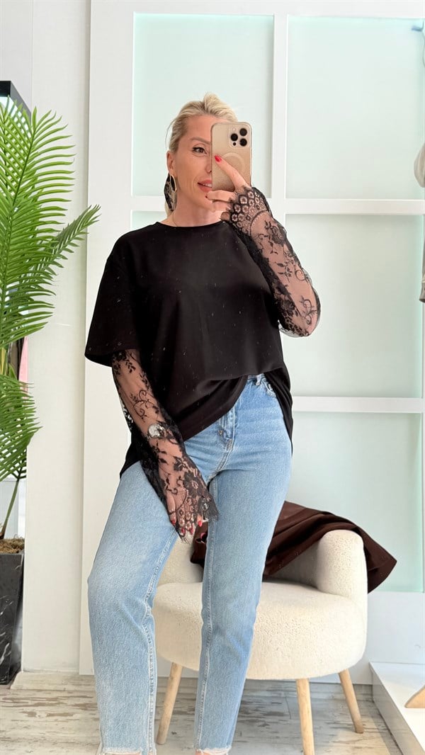 BULYY SİYAH DANTEL KOL TSHRT 