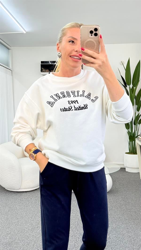 CALIFORNİA BEYAZ SWEATSHIRT