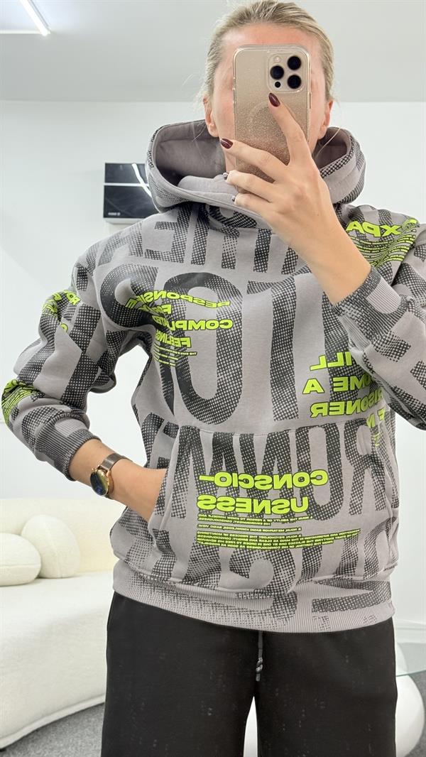 ÇAYNİ NEON YEŞİL YAZILI GRİ SWEATSHIRT