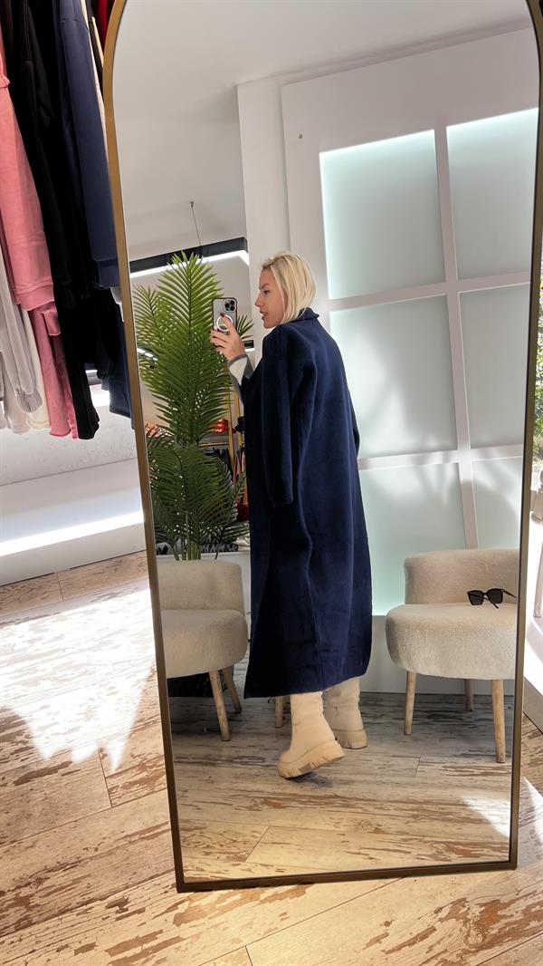 DELUX LACİVERT UZUN TRİKO HIRKA