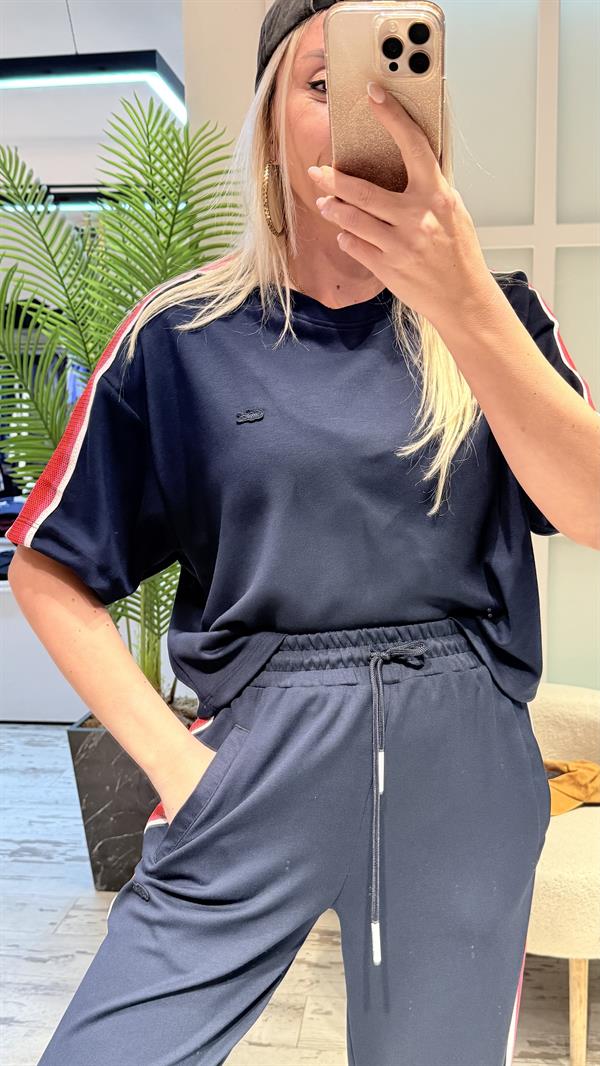 ELİN LACİVERT TAKIM