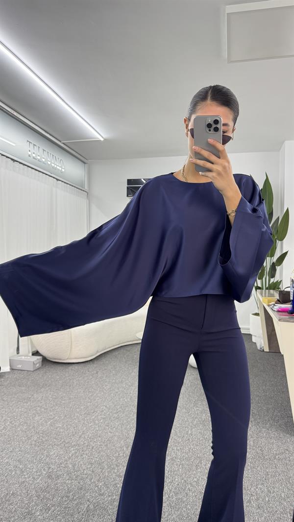 ENZO LACİVERT SATEN BLUZ