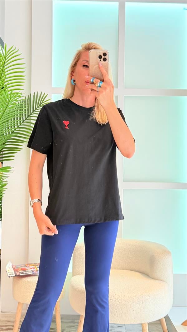 FLOWERS SİYAH TSHIRT