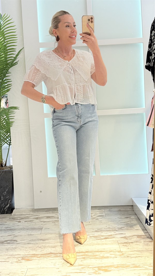 HELİ BEYAZ BEBE YAKA GÖMLEK 