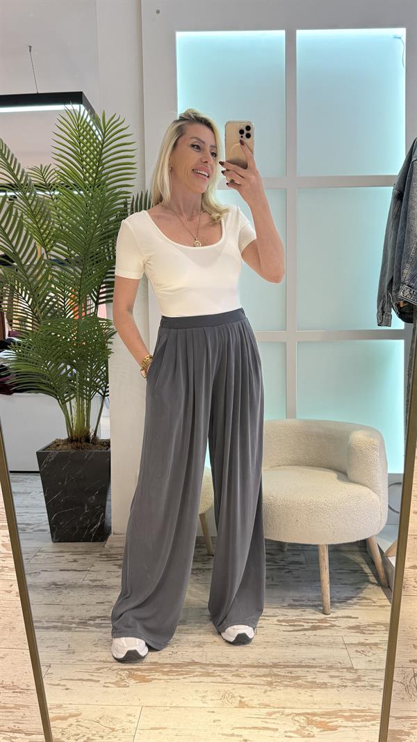 JELLY U YAKA BEYAZ TSHİRT