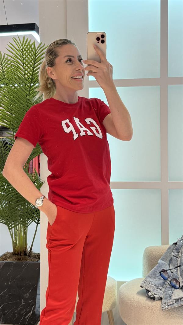 RİVEN KIRMIZI TSHIRT