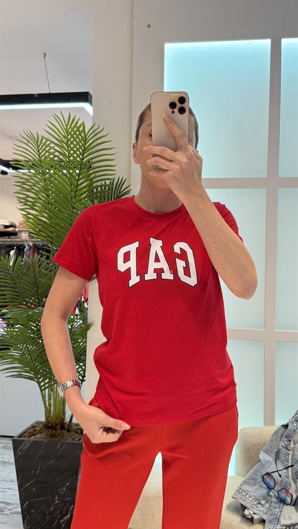 RİVEN KIRMIZI TSHIRT
