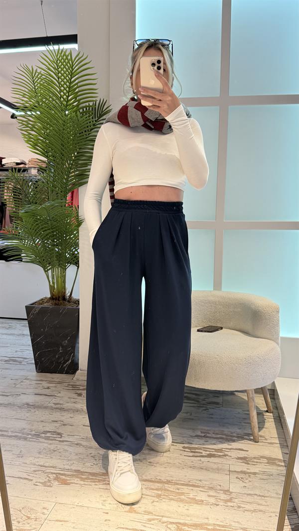LUCİNDA KREM CROP