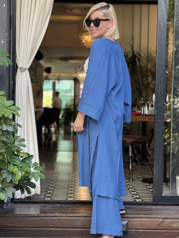 MAVİ KİMONOLU TAKIM 