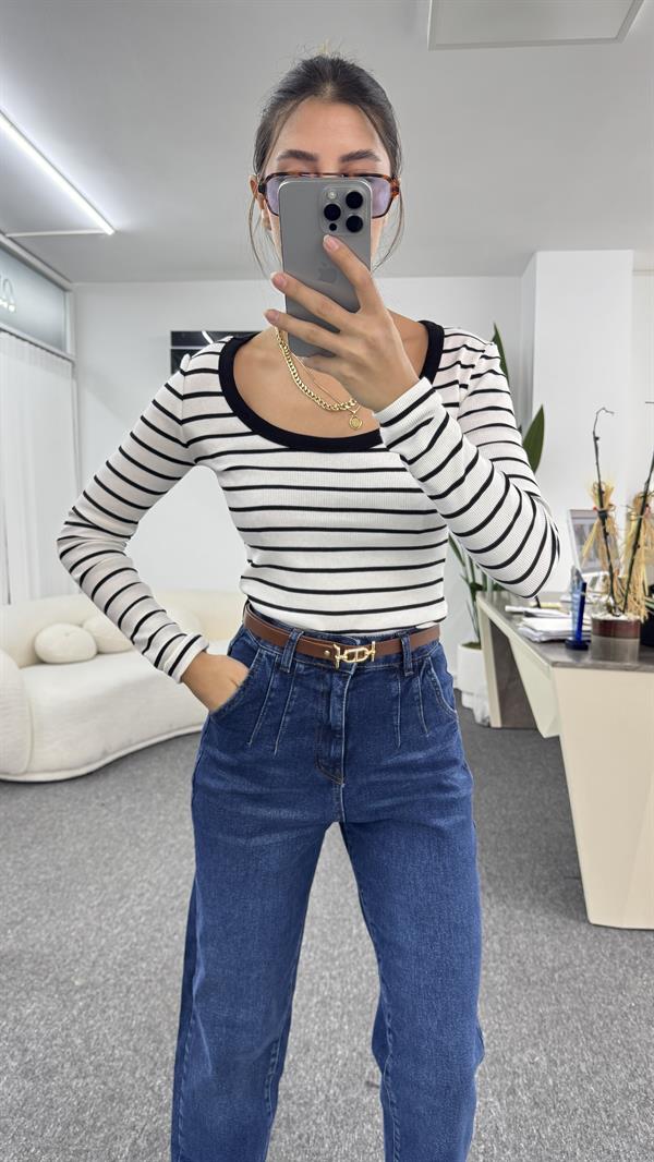 Mia  Siyah Çizgili U Yaka Body