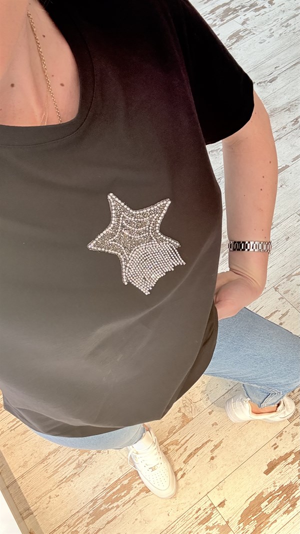 MİNKS YILDIZ TAŞLI SİYAH TSHRT 