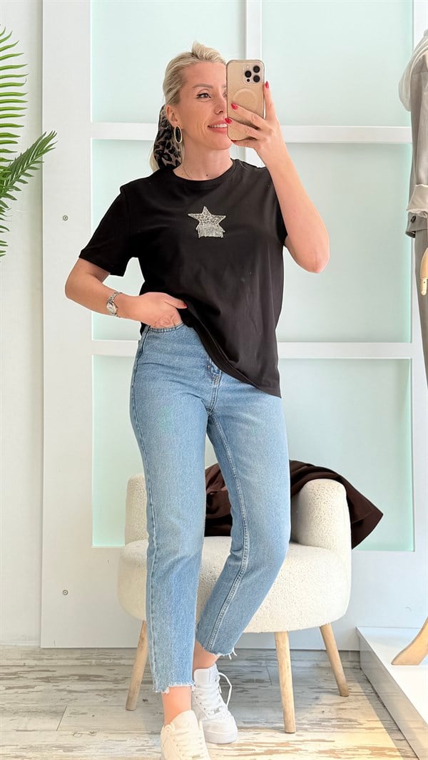 MİNKS YILDIZ TAŞLI SİYAH TSHRT 