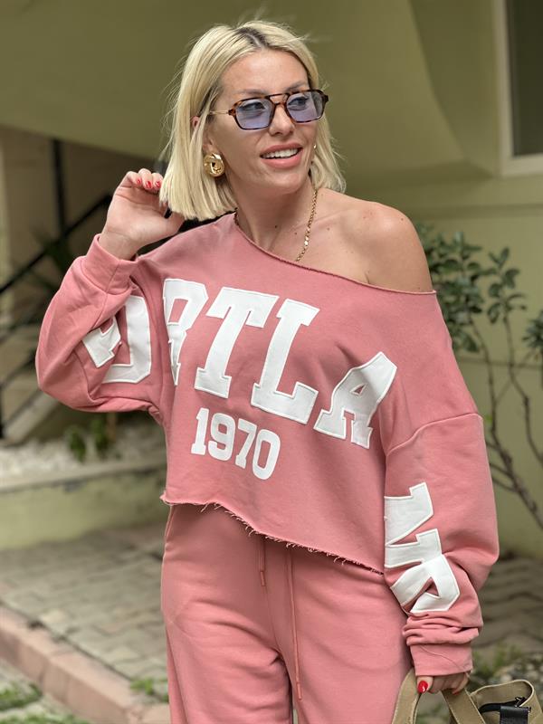 OMUZU DÜŞÜK PUDRA TAKIM